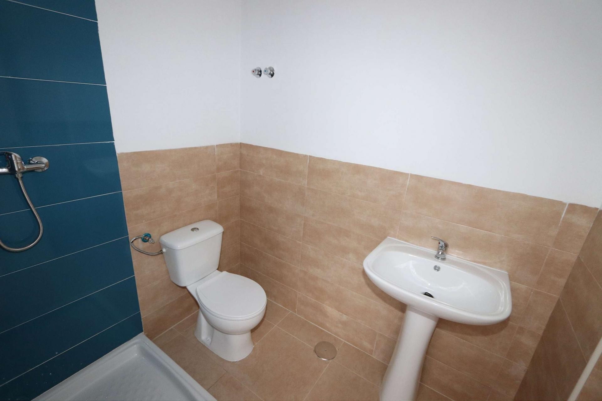 Resale - 11 Bedroom 12 Bathroom Commercial in Fortuna -  - Murcia