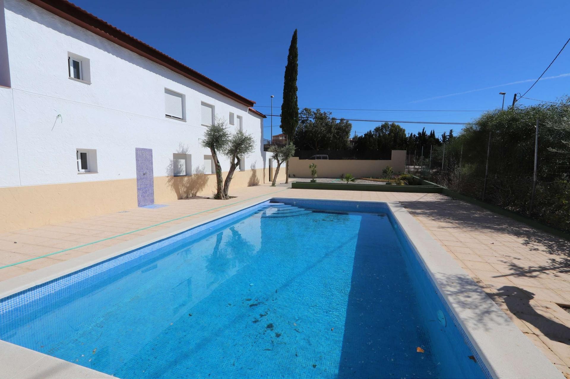 Resale - 11 Bedroom 12 Bathroom Commercial in Fortuna -  - Murcia