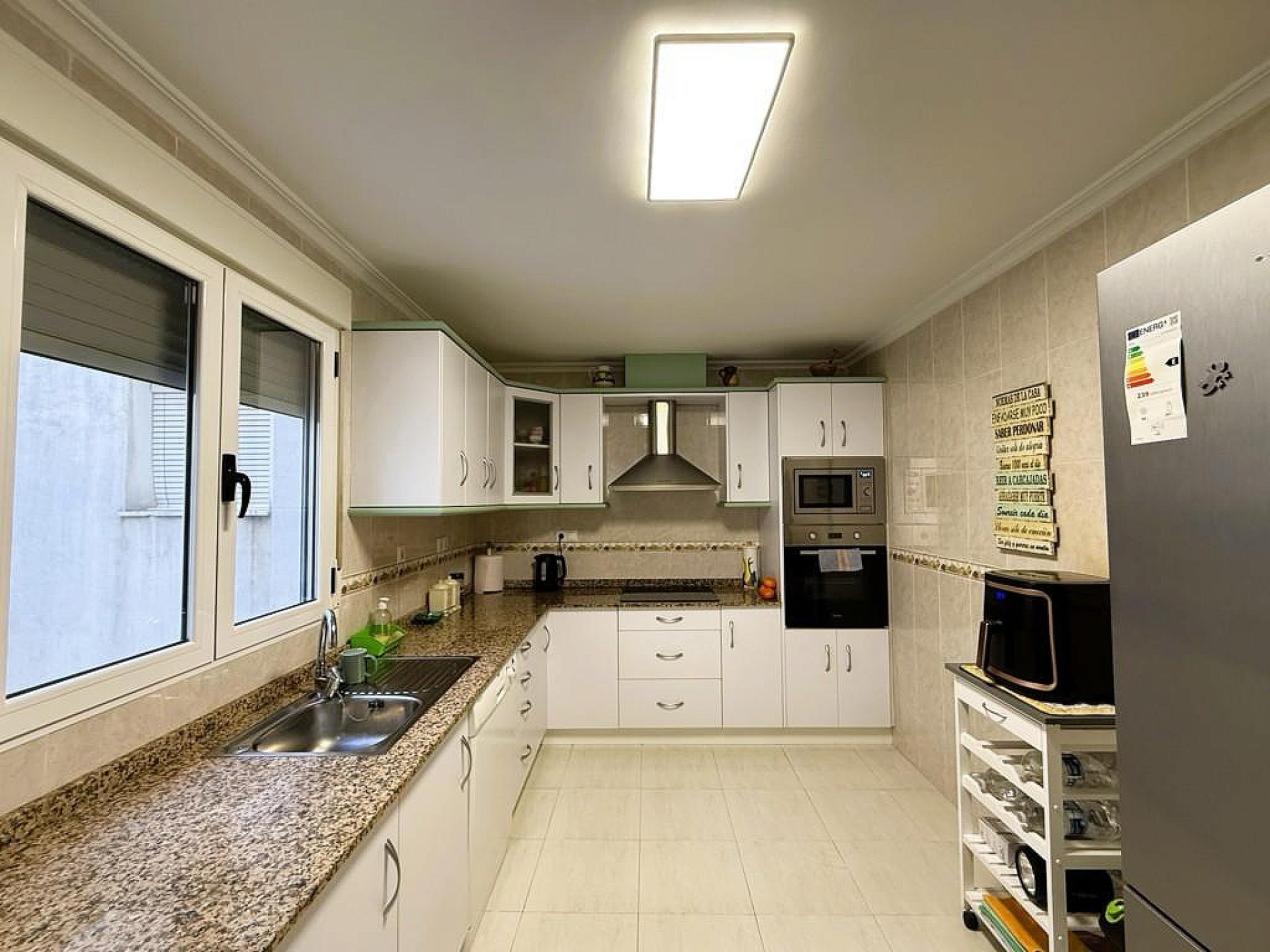 Resale - 3 Bedroom 2 Bathroom Apartment in Pinoso - , Pinoso, Alicante, Spain - Alicante