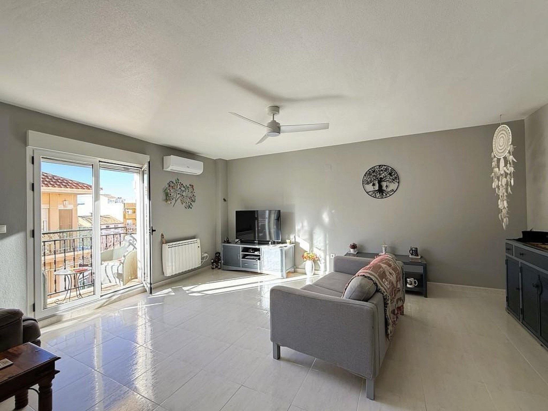 Resale - 3 Bedroom 2 Bathroom Apartment in Pinoso - , Pinoso, Alicante, Spain - Alicante