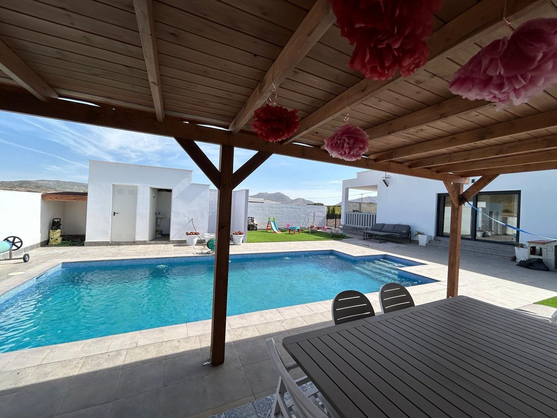 Resale - 3 Bedroom 2 Bathroom Villa in Cañada de la Leña -  - Murcia