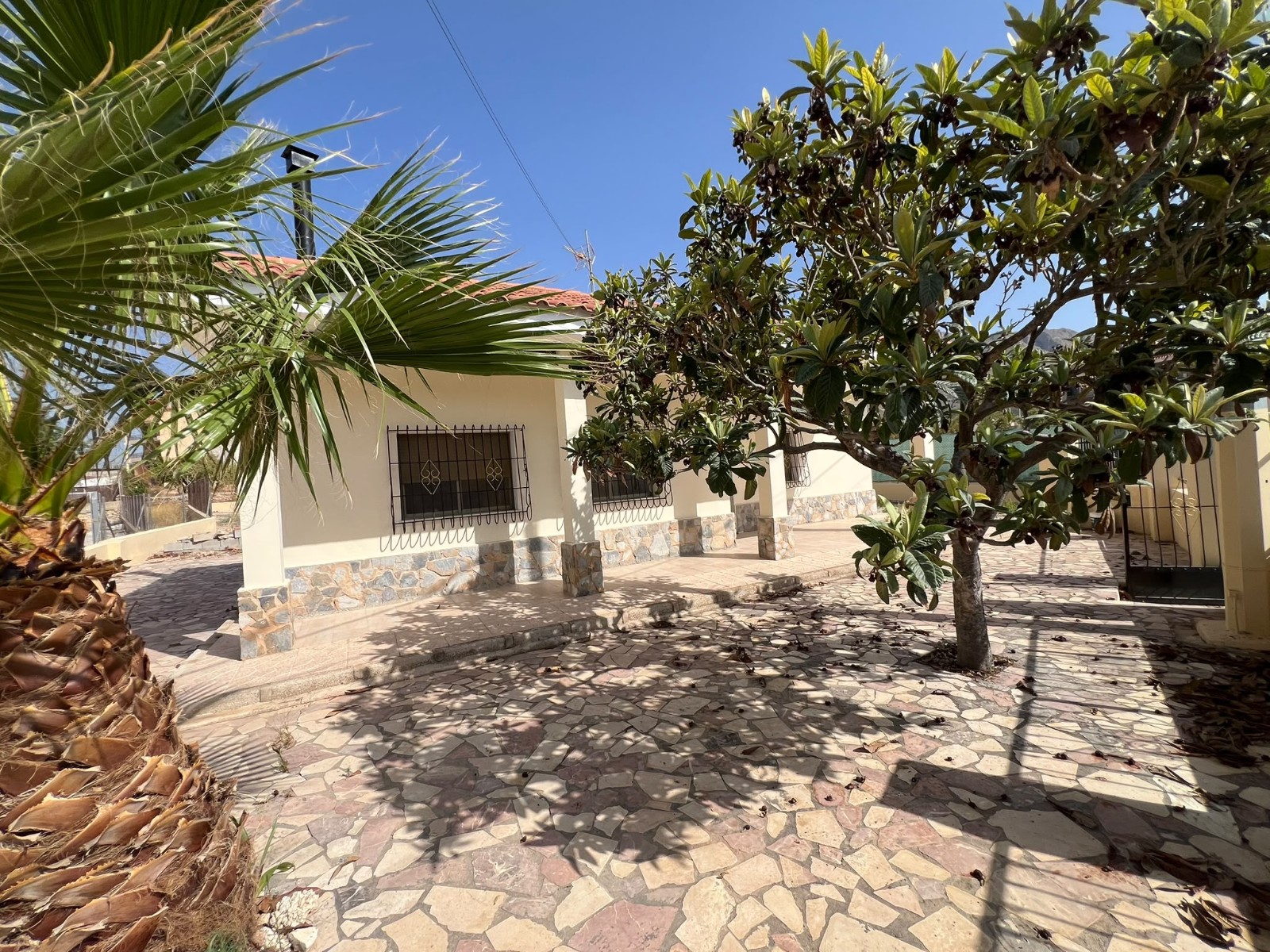 Resale - 3 Bedroom 1 Bathroom Villa in Macisvenda -  - Murcia