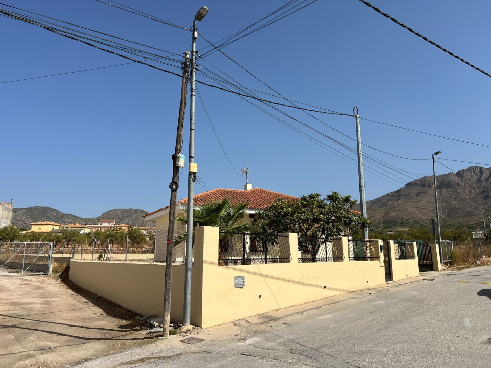 Resale - 3 Bedroom 1 Bathroom Villa in Macisvenda -  - Murcia