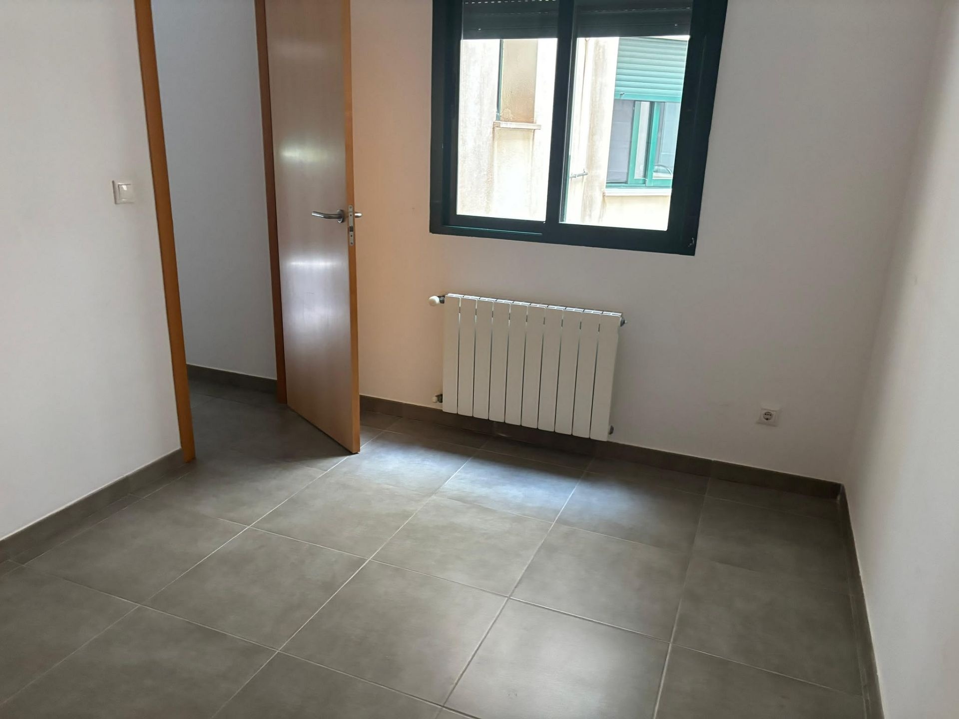 Resale - 3 Bedroom 2 Bathroom Apartment in Alcoy -  - Alicante
