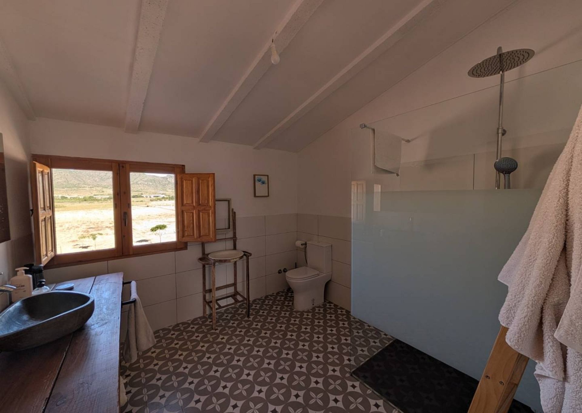 Resale - 3 Bedroom 2 Bathroom Country house in Salinas -  - Alicante