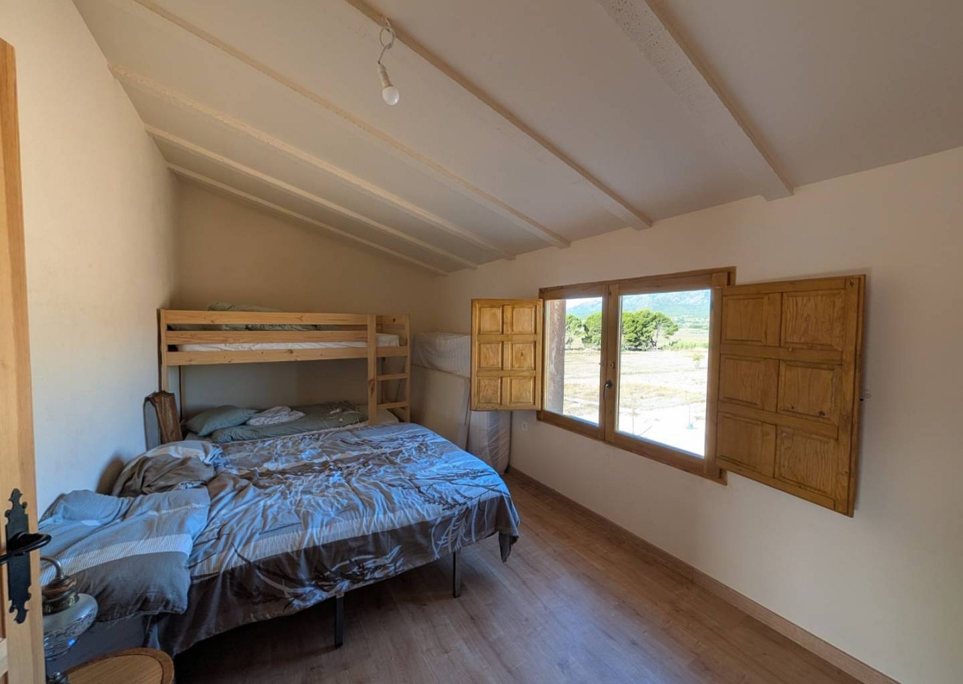 Resale - 3 Bedroom 2 Bathroom Country house in Salinas -  - Alicante