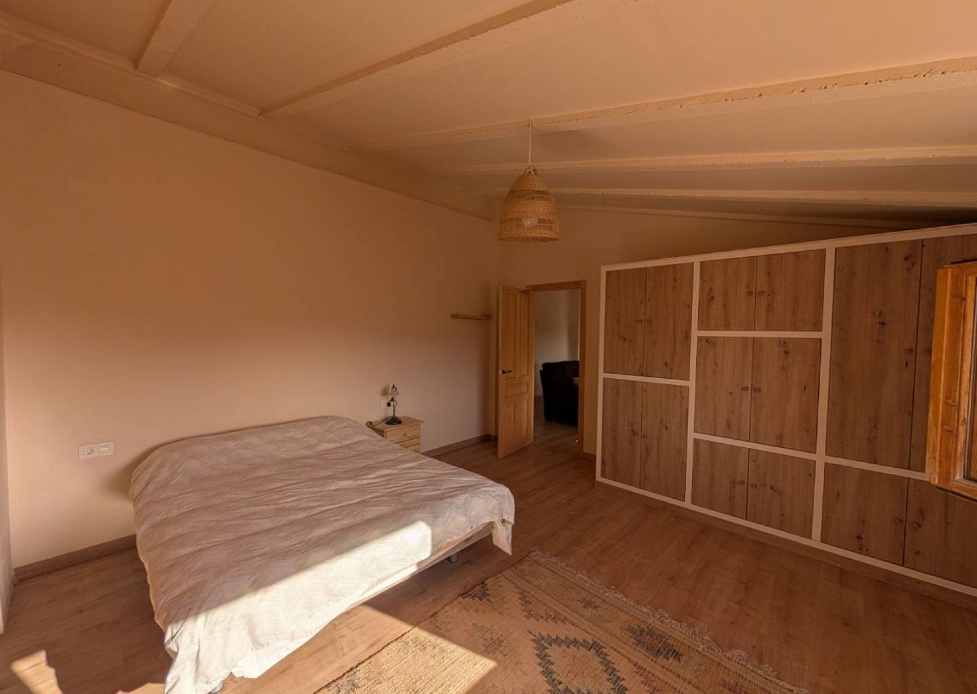 Resale - 3 Bedroom 2 Bathroom Country house in Salinas -  - Alicante