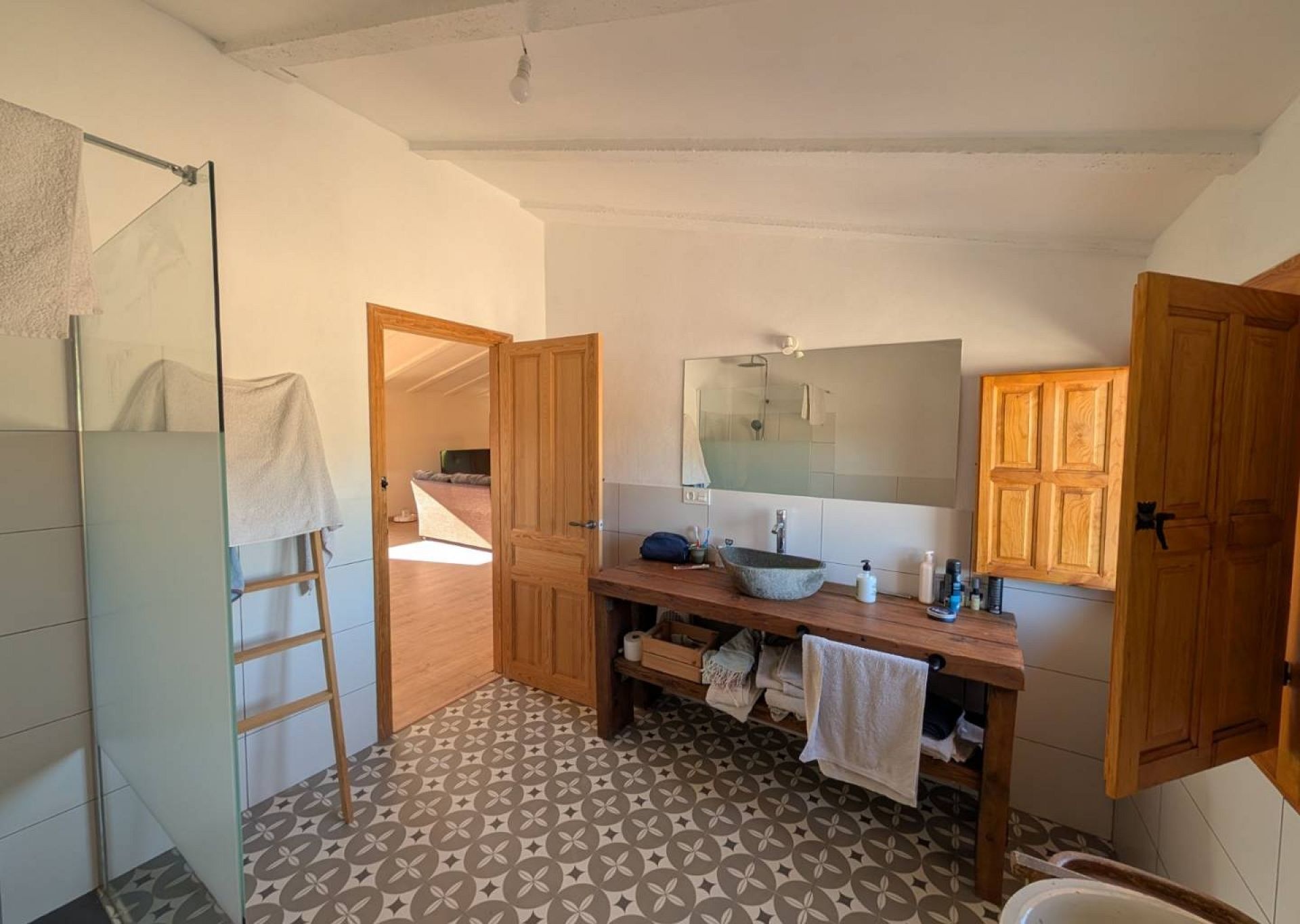Resale - 3 Bedroom 2 Bathroom Country house in Salinas -  - Alicante