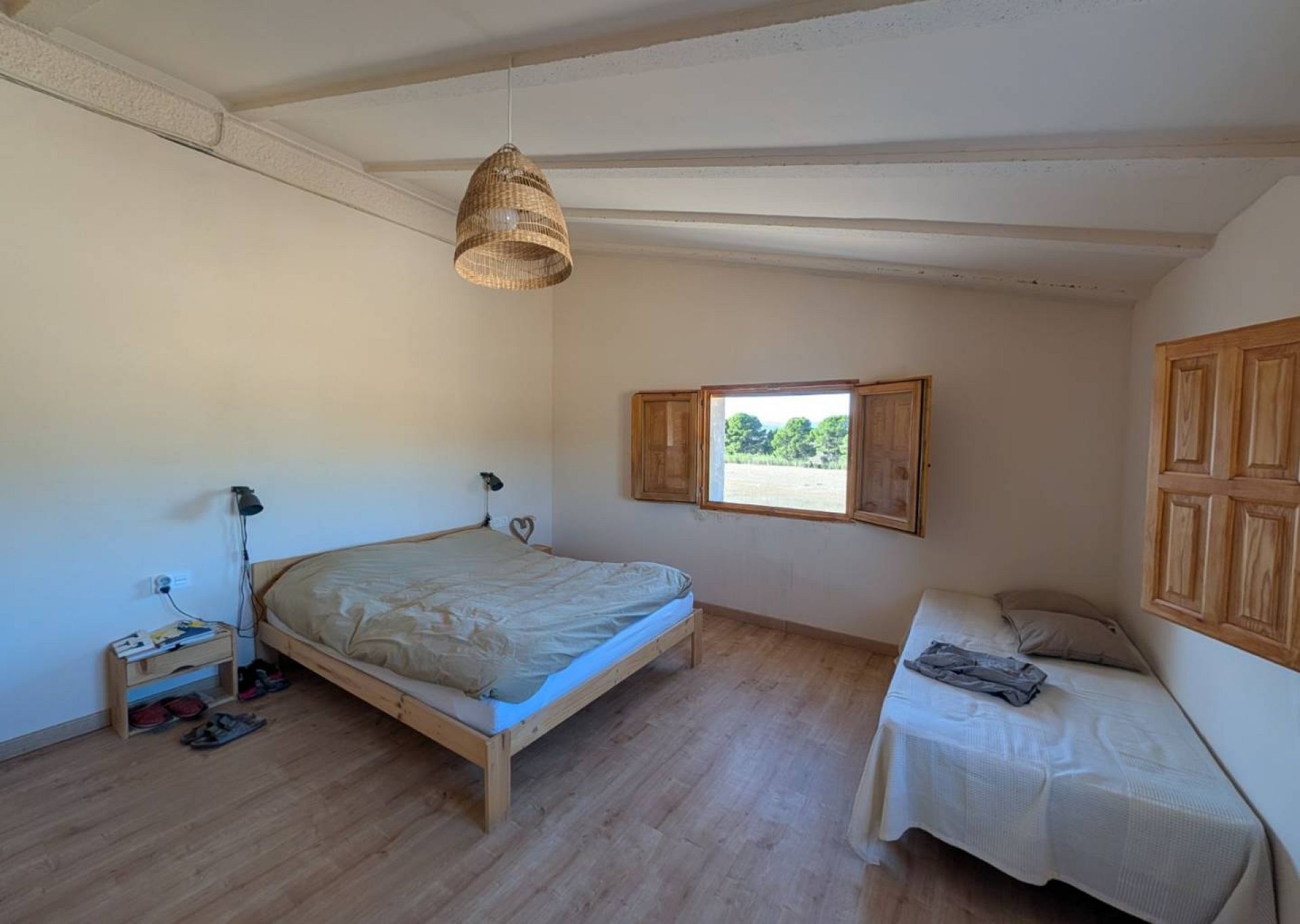 Resale - 3 Bedroom 2 Bathroom Country house in Salinas -  - Alicante