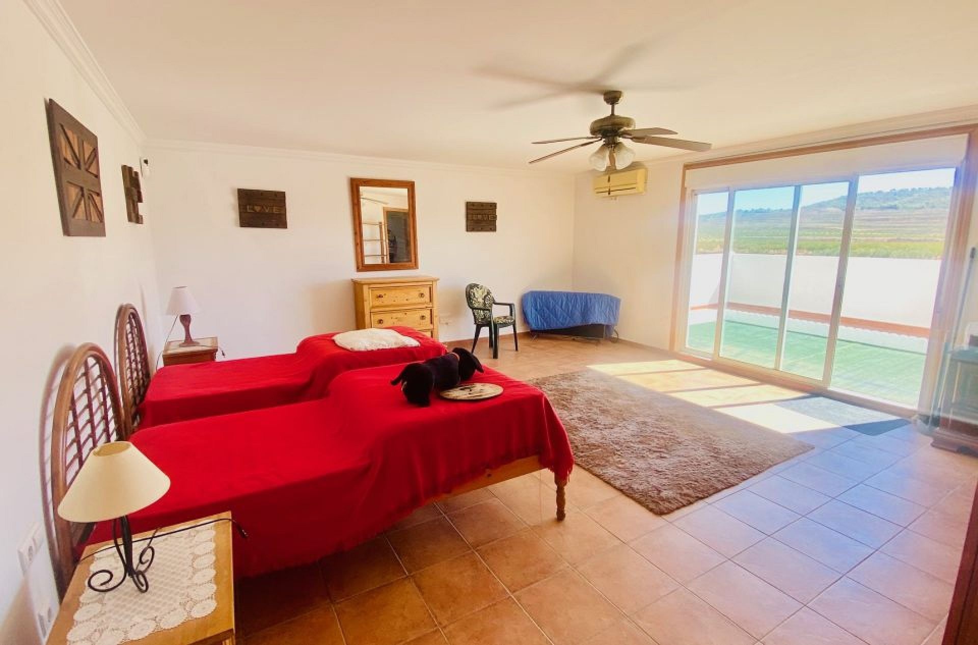 Resale - 3 Bedroom 2 Bathroom Villa in Macisvenda -  - Murcia