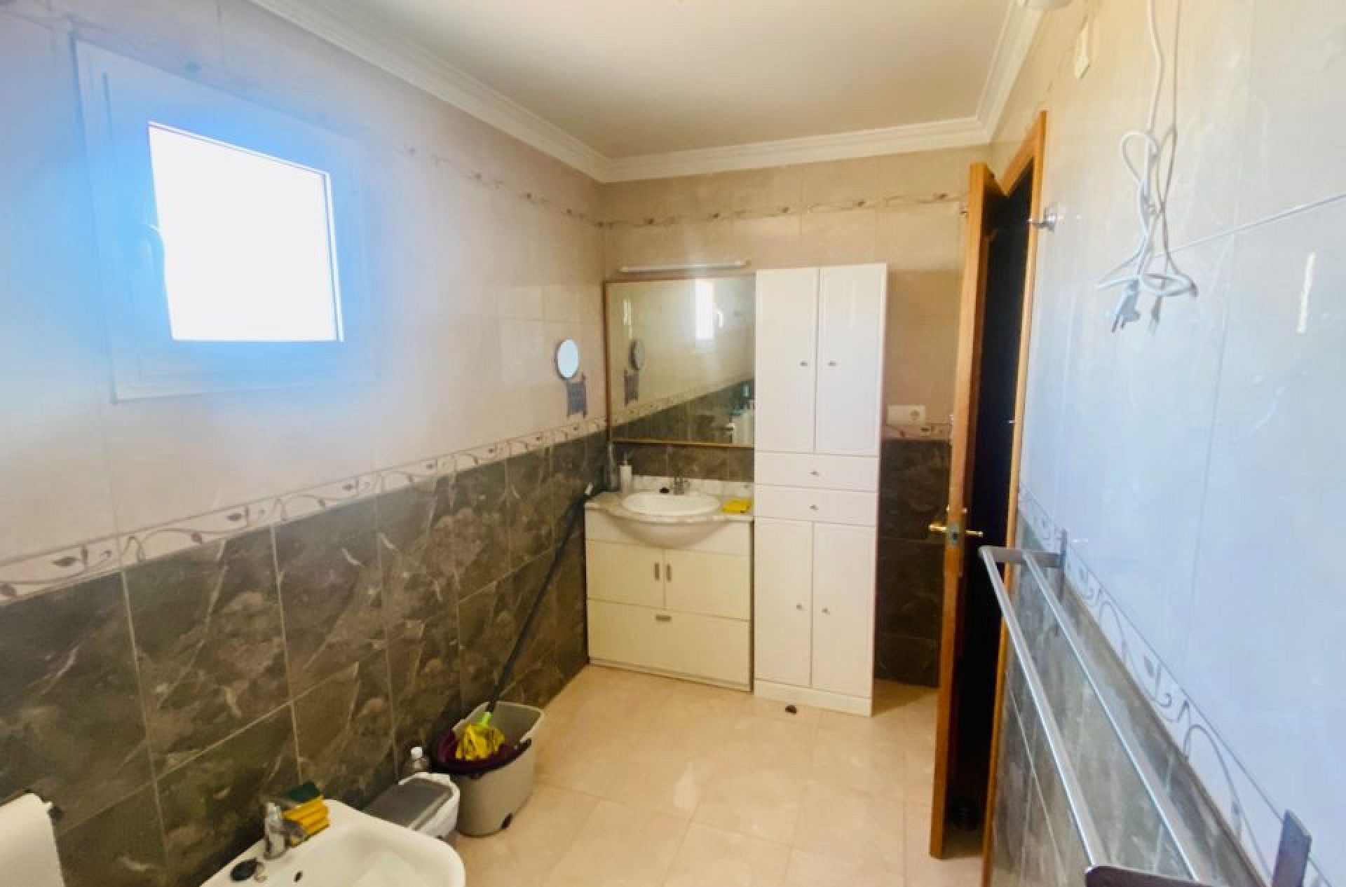 Resale - 3 Bedroom 2 Bathroom Villa in Macisvenda -  - Murcia