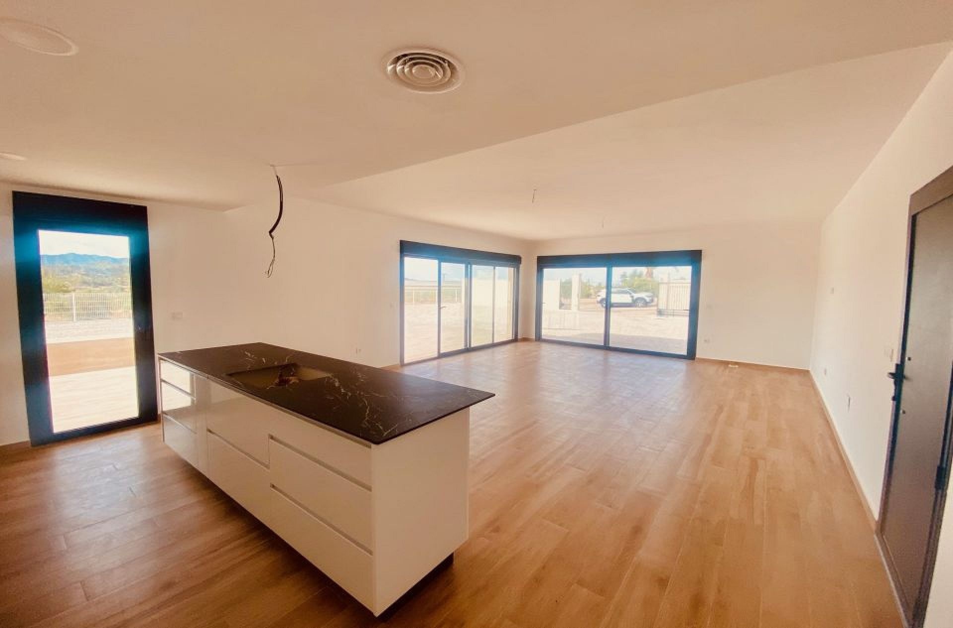 Resale - 3 Bedroom 2 Bathroom Villa in Macisvenda -  - Murcia