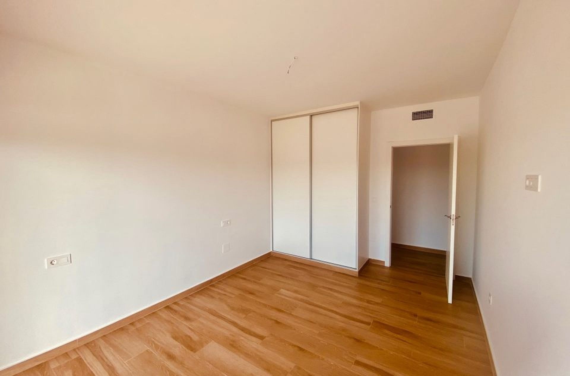 Resale - 3 Bedroom 2 Bathroom Villa in Macisvenda -  - Murcia