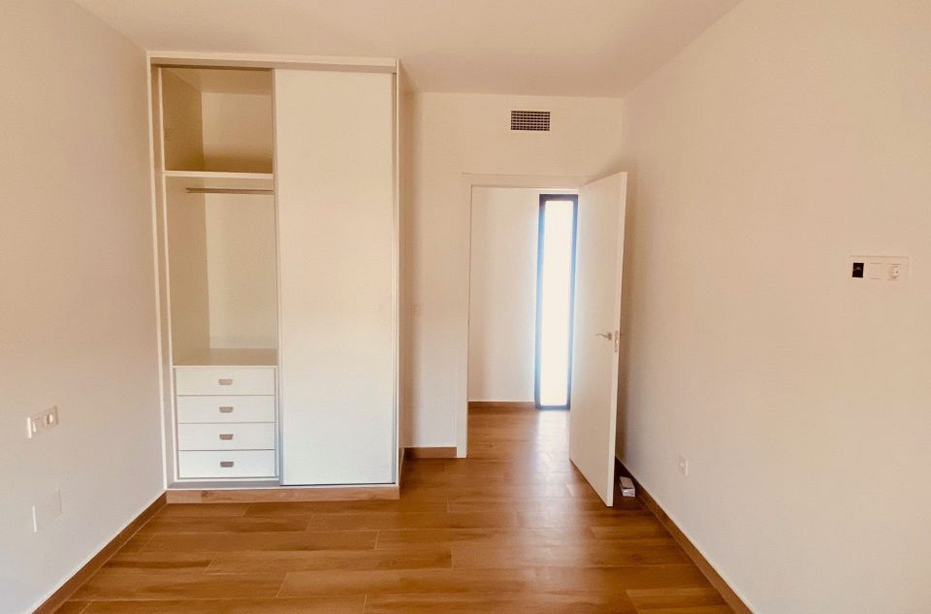 Resale - 3 Bedroom 2 Bathroom Villa in Macisvenda -  - Murcia