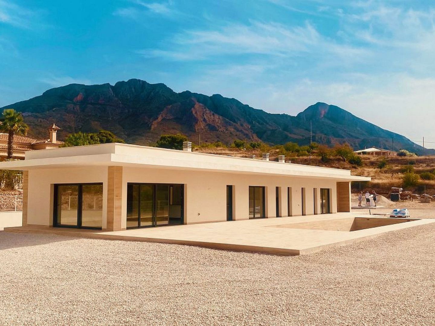 3 Bedroom 2 Bathroom Villa in Macisvenda