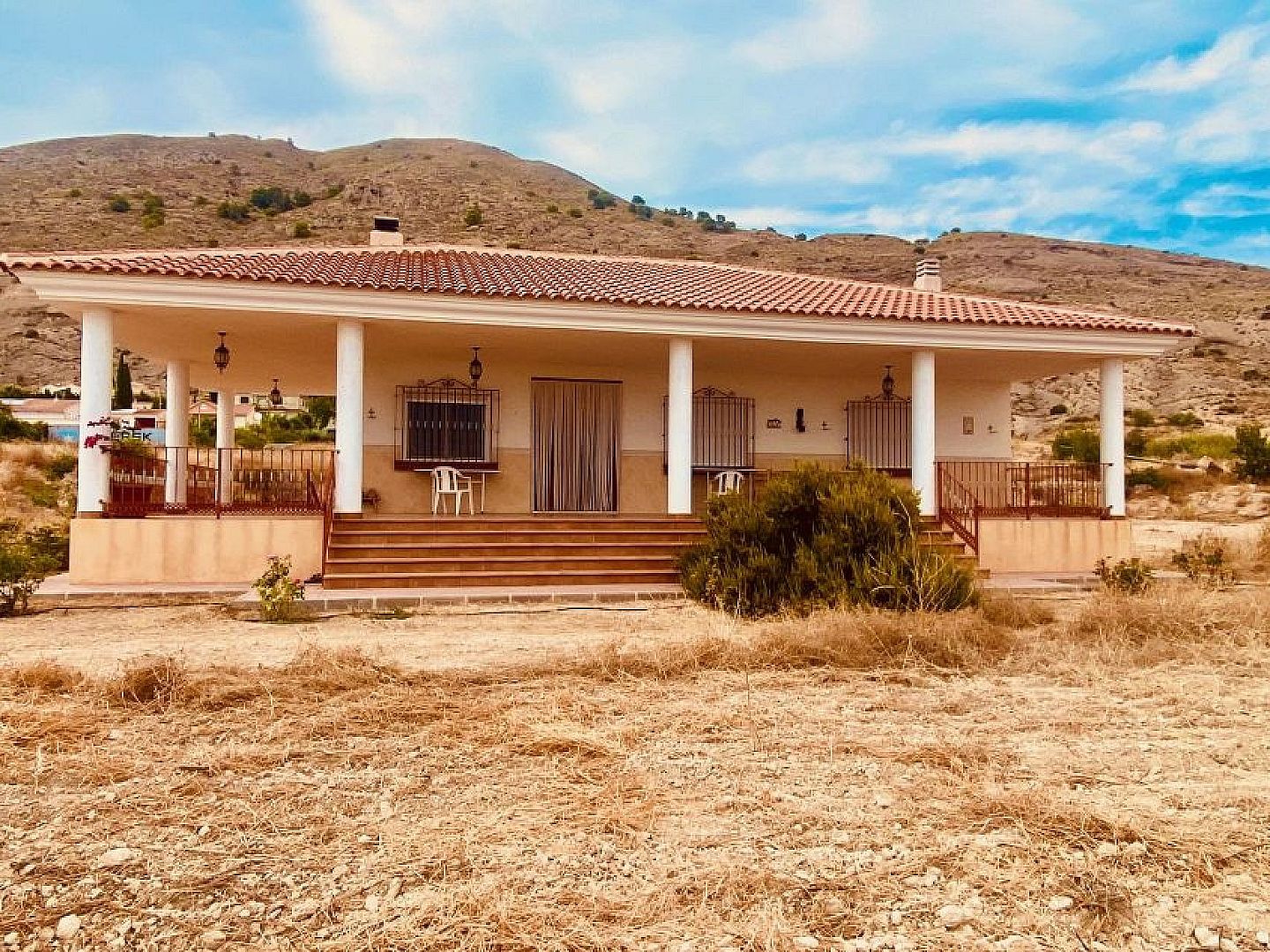 4 Bedroom 2 Bathroom Villa in Fortuna