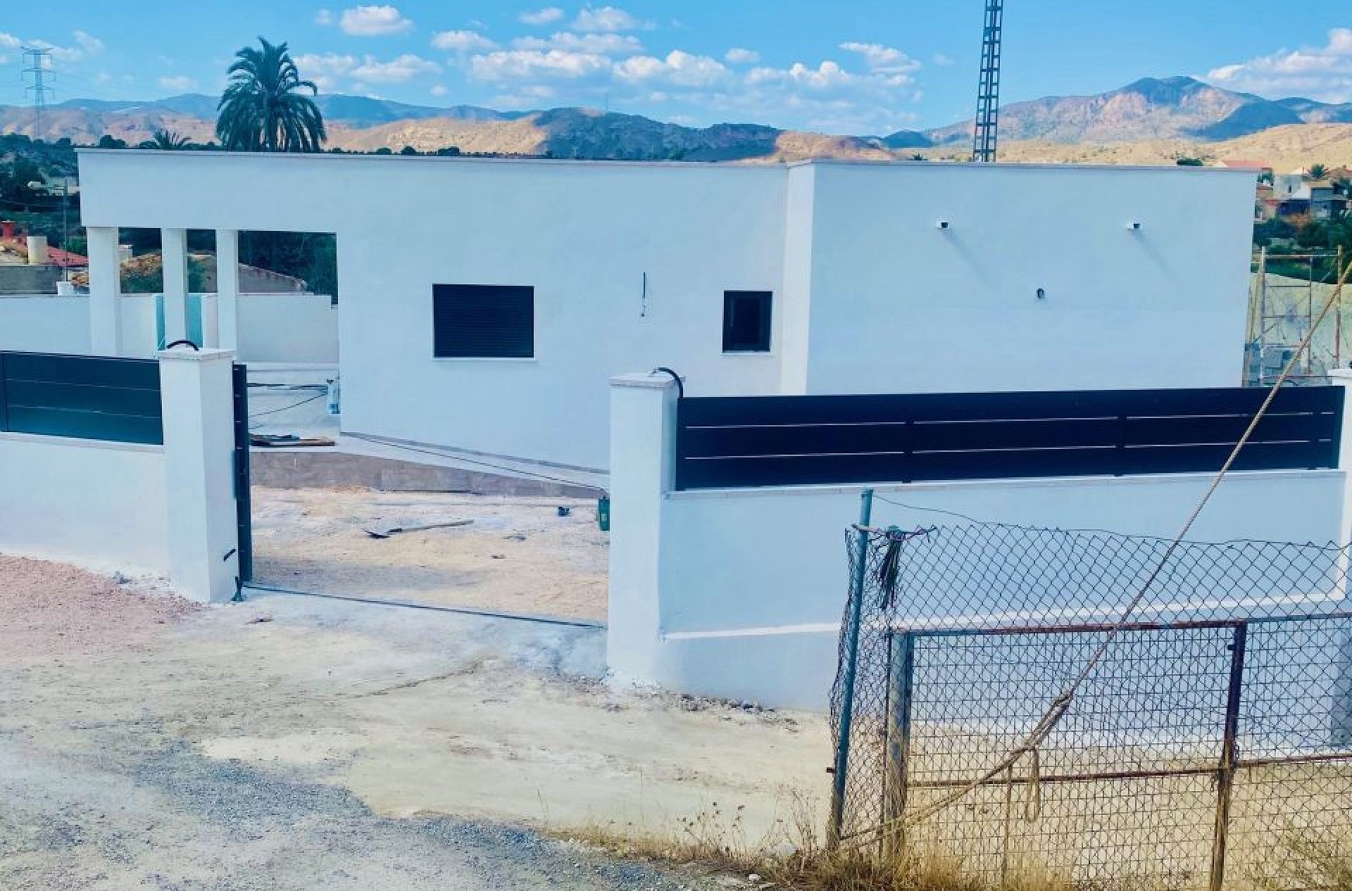 Resale - 3 Bedroom 2 Bathroom Villa in Abanilla -  - Murcia