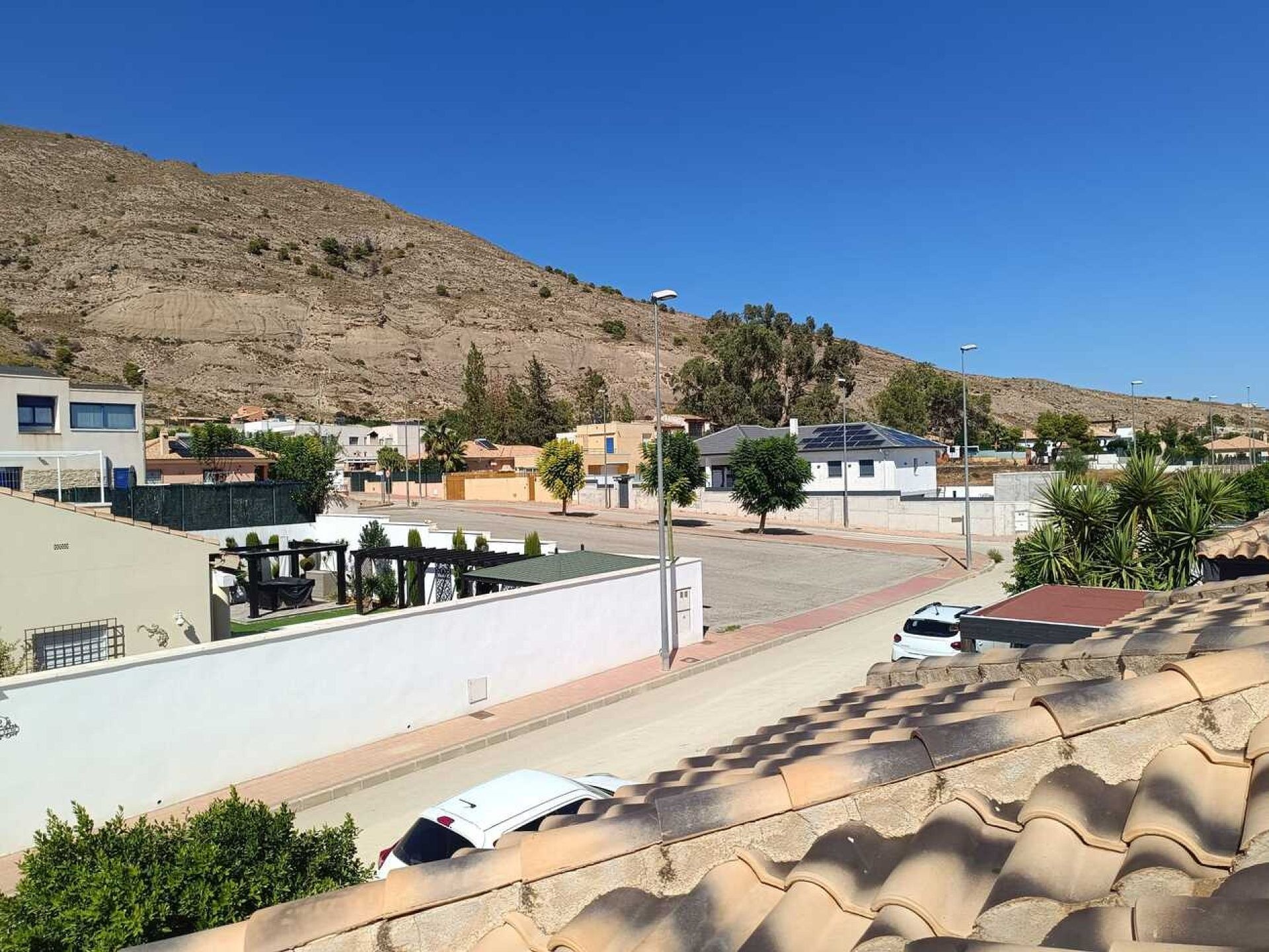 Resale - 3 Bedroom 2 Bathroom Villa in Fortuna -  - Murcia