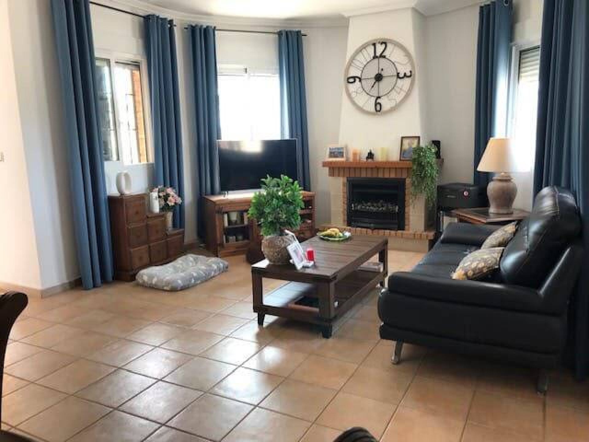 Resale - 3 Bedroom 2 Bathroom Villa in Fortuna -  - Murcia