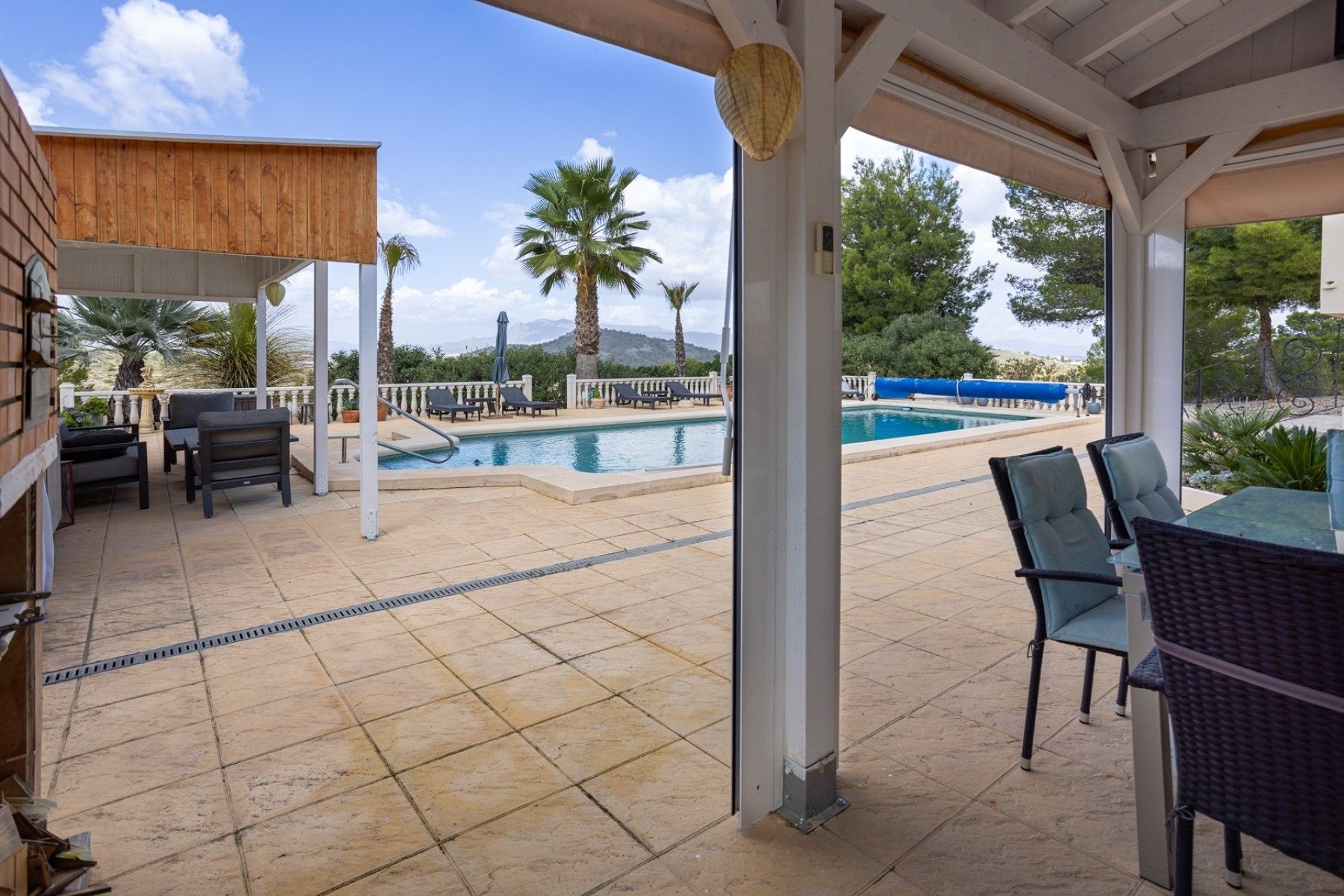 Resale - 4 Bedroom 2 Bathroom Villa in La Zarza -  - Murcia