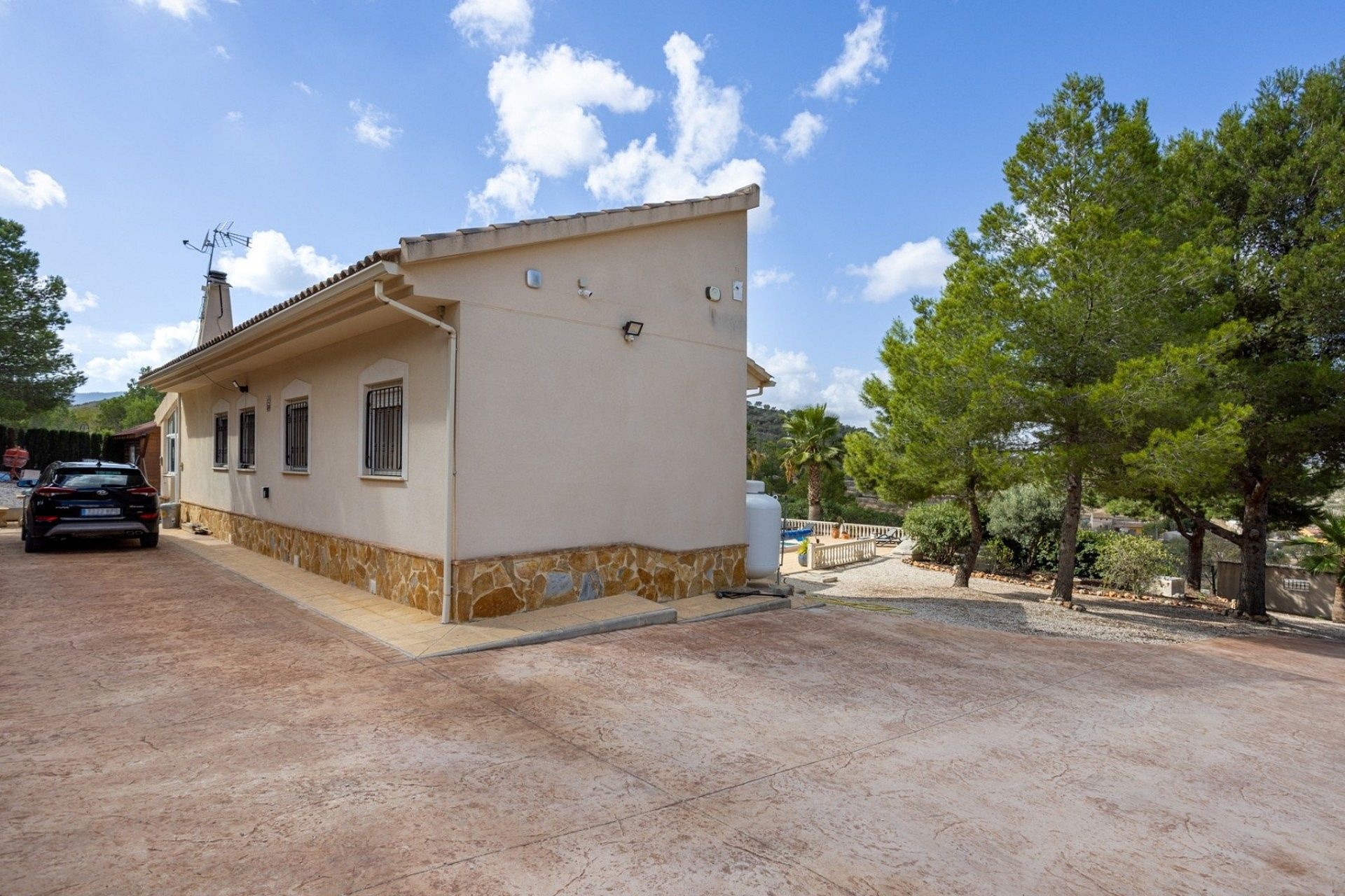 Resale - 4 Bedroom 2 Bathroom Villa in La Zarza -  - Murcia