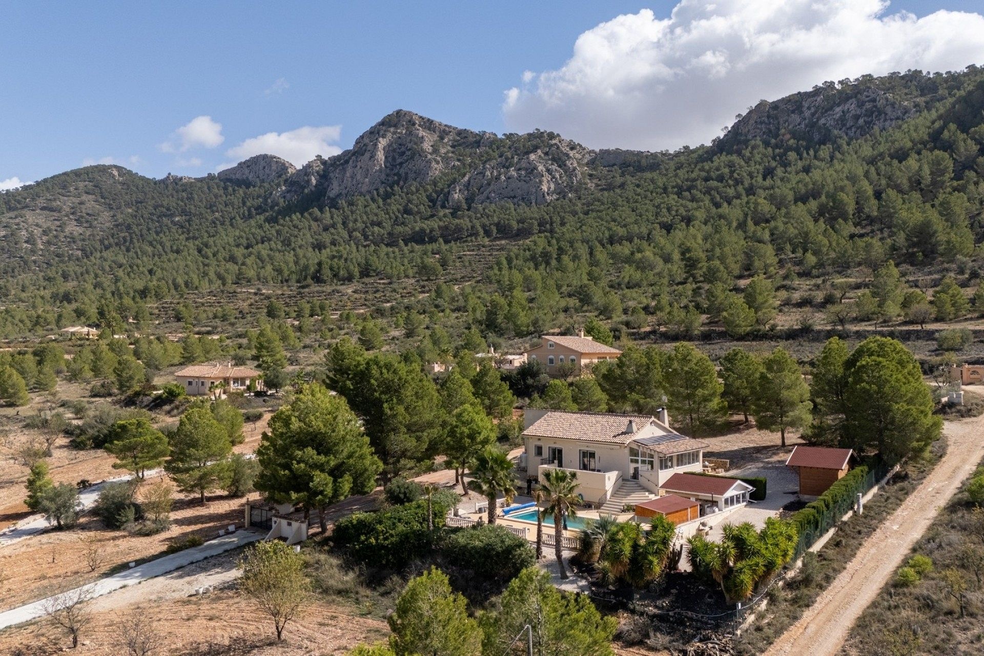 Resale - 4 Bedroom 2 Bathroom Villa in La Zarza -  - Murcia