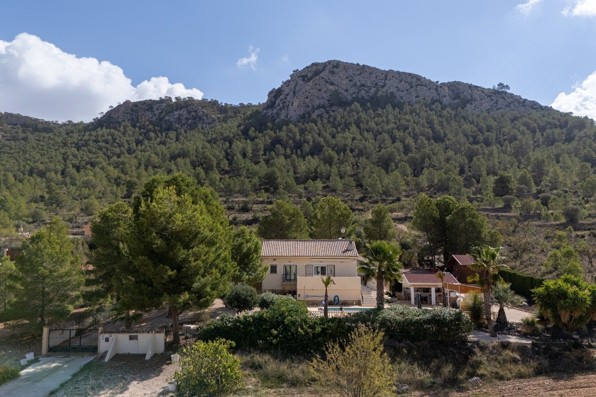 Resale - 4 Bedroom 2 Bathroom Villa in La Zarza -  - Murcia