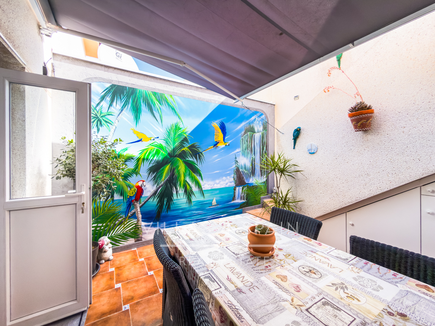 Resale - Cv v4s: 3 Bed 2 Bath townhouse with roof terrace and community pool in Benijofar - Ciudad Quesada  - calle rio turia - Alicante