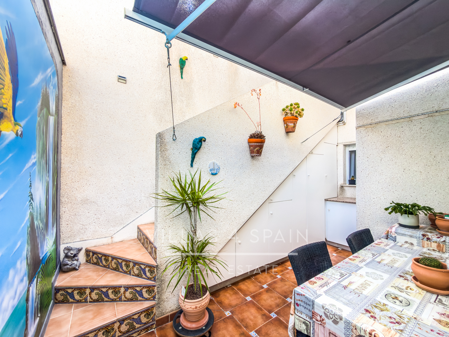 Resale - Cv v4s: 3 Bed 2 Bath townhouse with roof terrace and community pool in Benijofar - Ciudad Quesada  - calle rio turia - Alicante
