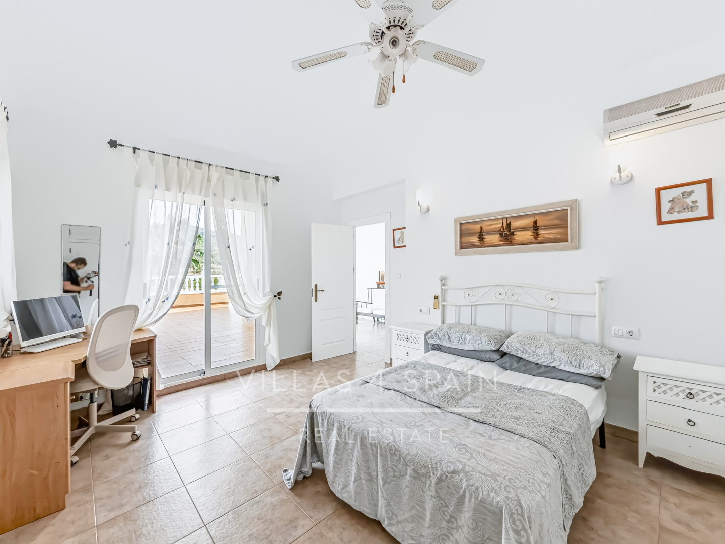 Resale - 6 bedroom 4 bathroom villa and cave house for sale in Las Casicas, Fortuna - paraje de las casicas - Murcia