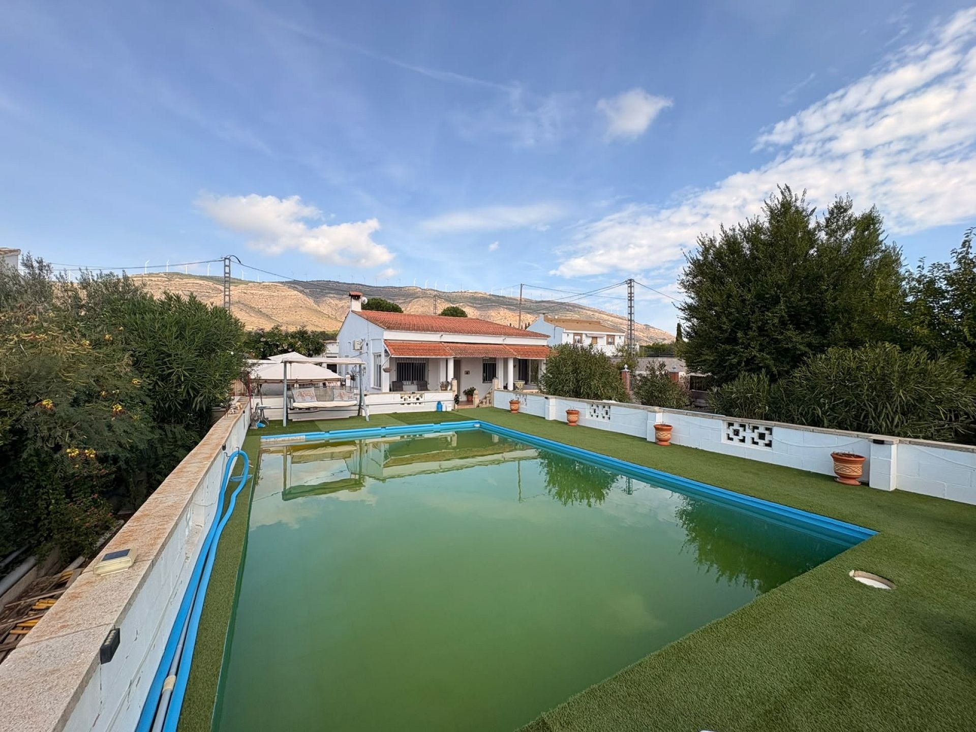Resale - 3 Bedroom 2 Bathroom Villa in Caudete -  - Albacete