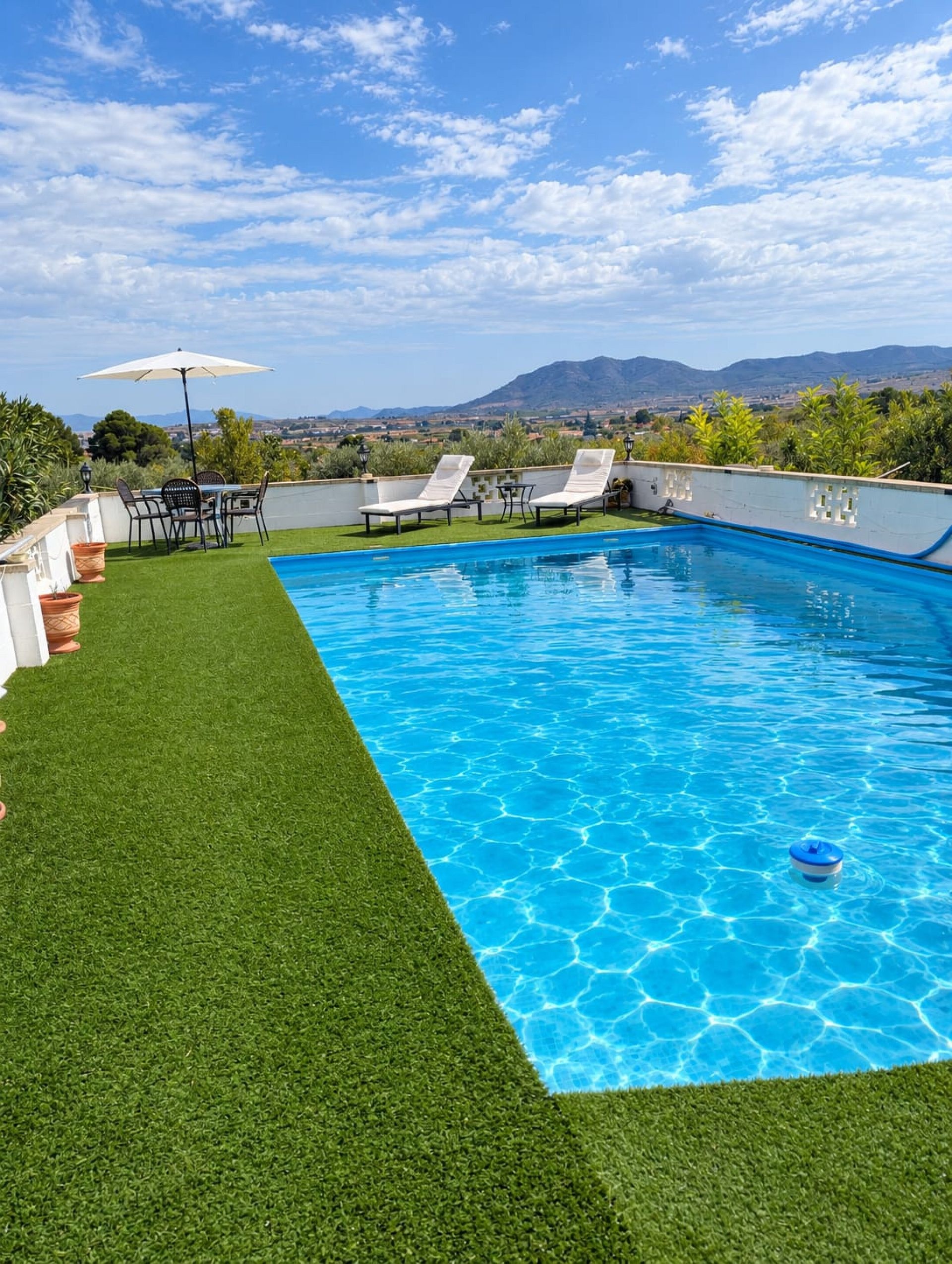 Resale - 3 Bedroom 2 Bathroom Villa in Caudete -  - Albacete