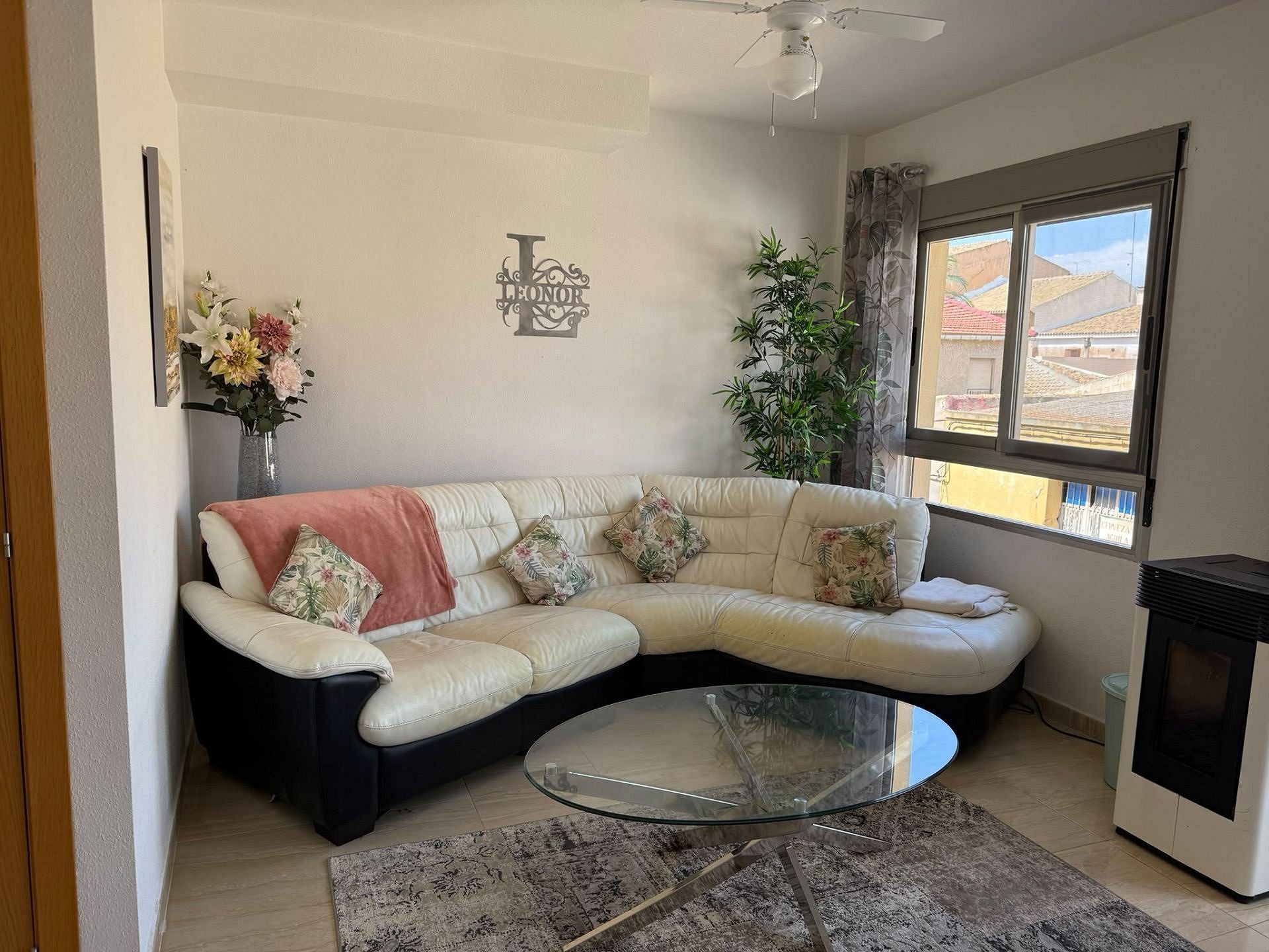 Resale - 3 Bedroom 2 Bathroom Apartment in Pinoso - , Pinoso, Alicante, Spain - Alicante