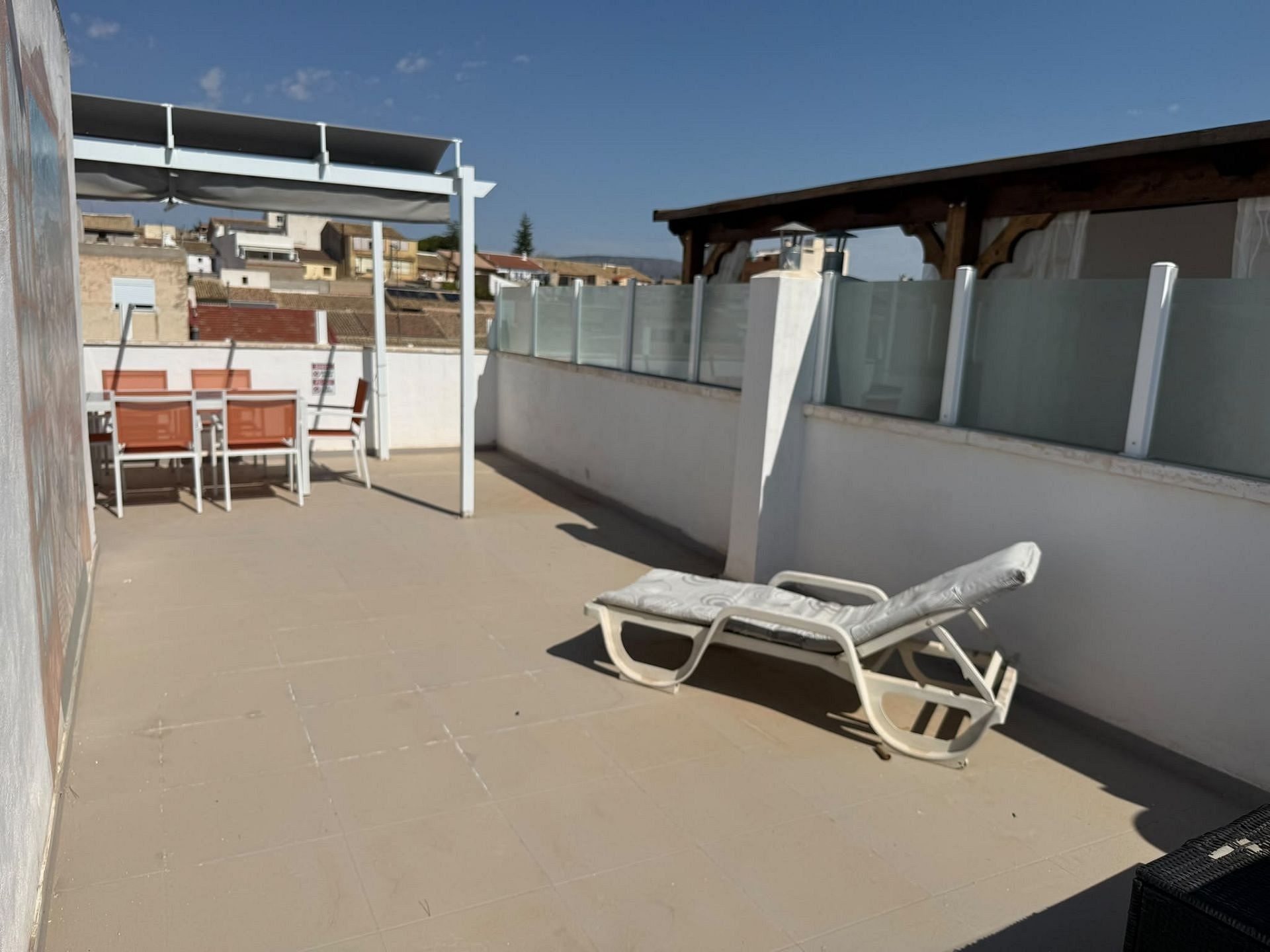 Resale - 3 Bedroom 2 Bathroom Apartment in Pinoso - , Pinoso, Alicante, Spain - Alicante