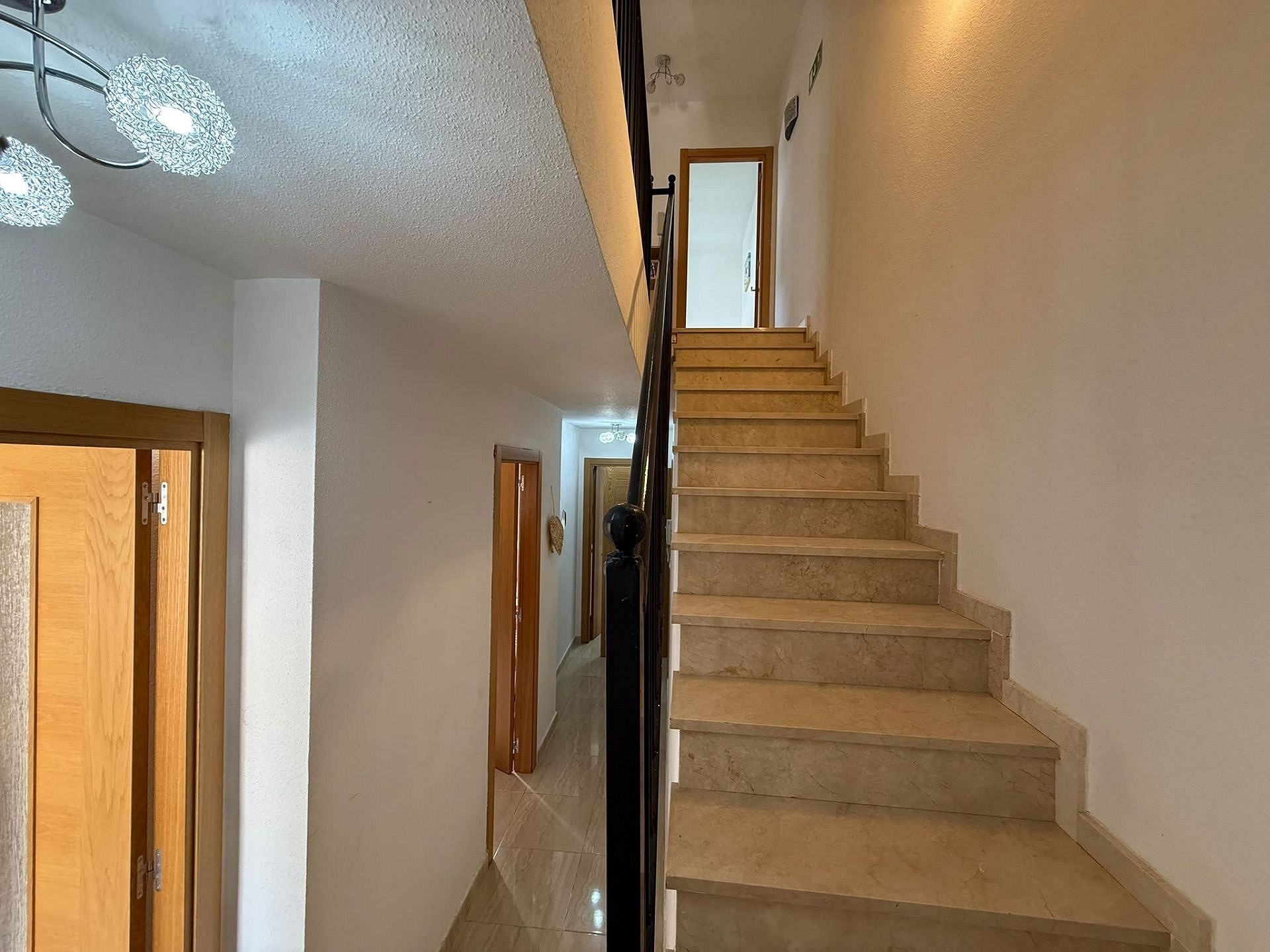 Resale - 3 Bedroom 2 Bathroom Apartment in Pinoso - , Pinoso, Alicante, Spain - Alicante