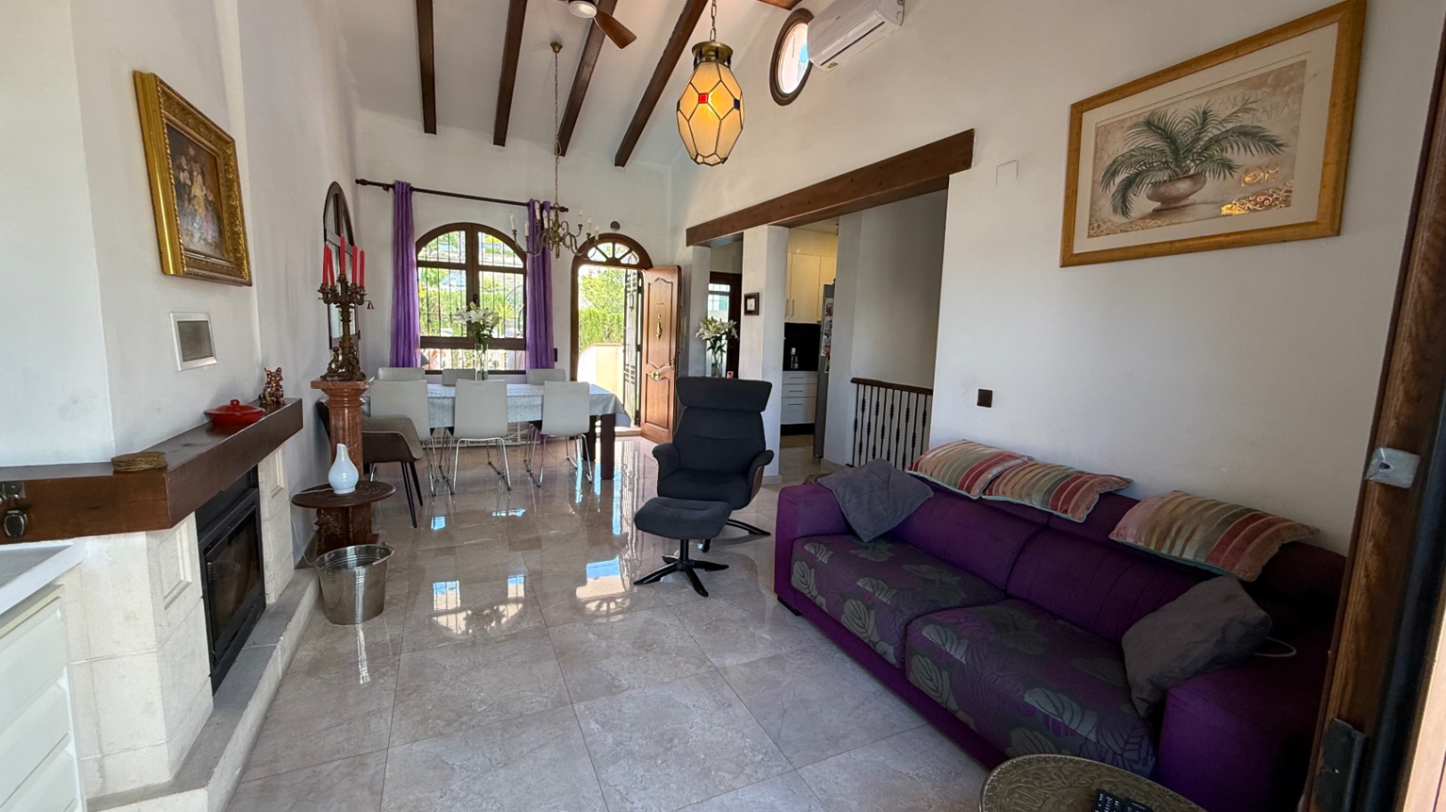 Resale - 4 Bedroom 2 Bathroom Villa in Orihuela - Costa Blanca Sur  - Alicante