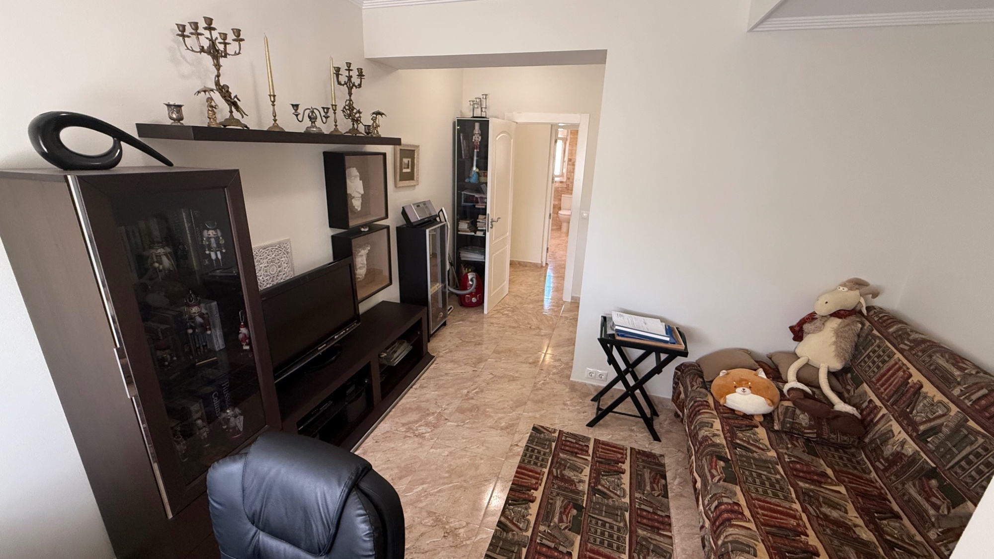 Resale - 7 Bedroom 4 Bathroom Villa in Torrevieja - Costa Blanca Sur  - Alicante