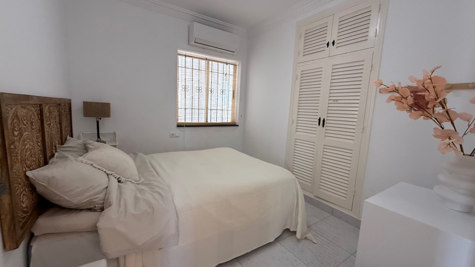 Resale - 3 Bedroom 3 Bathroom Villa in Torrevieja - Costa Blanca Sur  - Alicante
