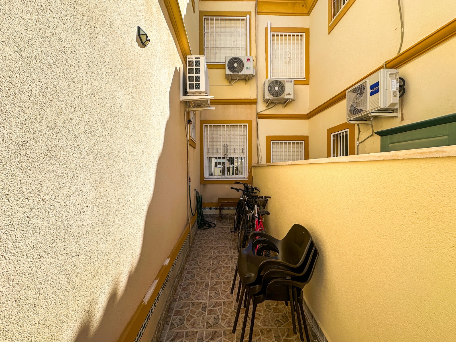 Resale - 2 Bedroom 1 Bathroom Bungalow in Orihuela Costa - Orihuela Costa  - Alicante