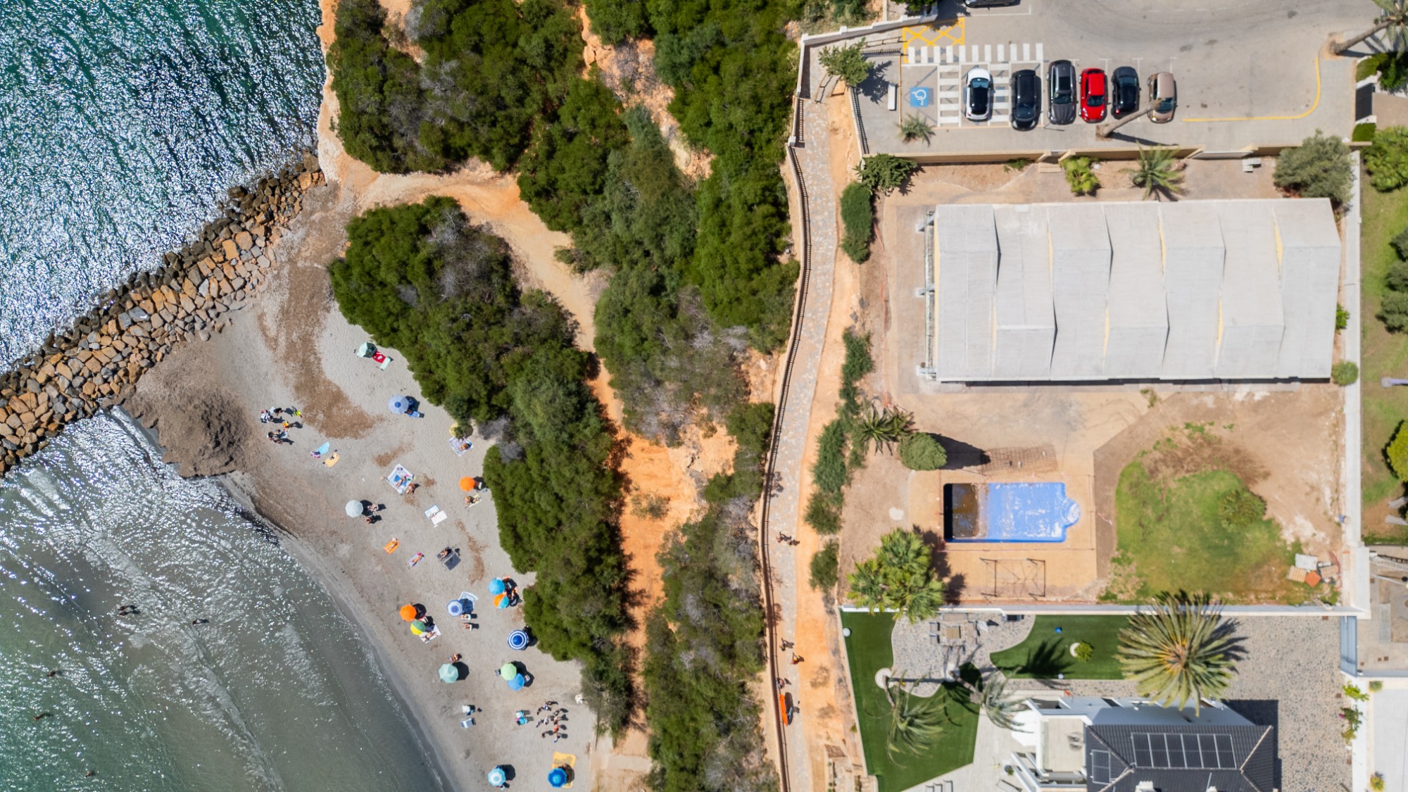 Resale - 5 Bedroom 3 Bathroom Villa in Cabo Roig - Cabo Roig  - Alicante