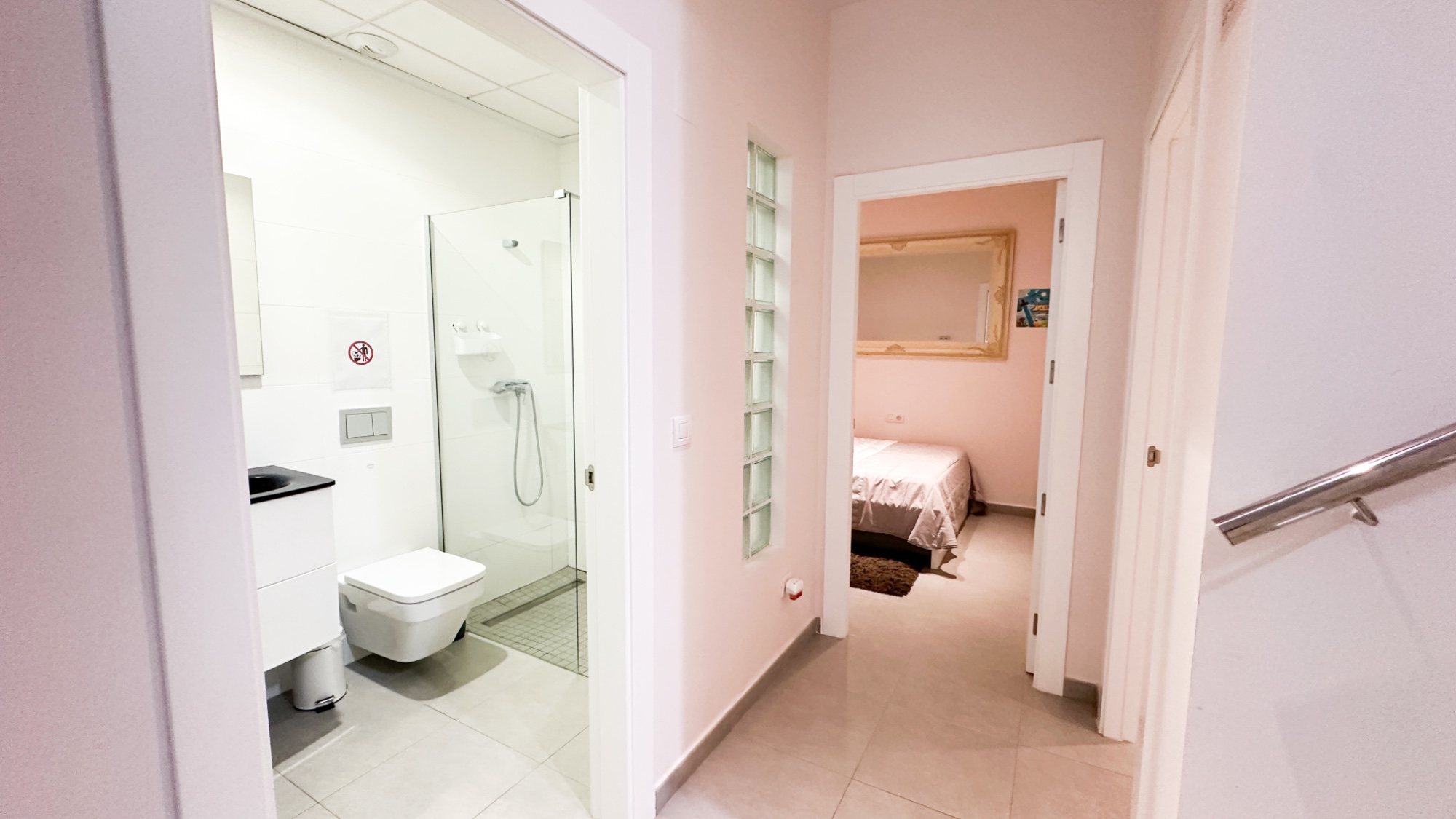 Resale - 5 Bedroom 3 Bathroom Villa in Torrevieja - Nueva Torrevieja - Aguas Nuevas  - Alicante