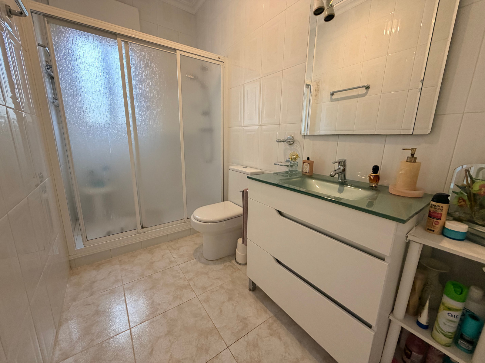 Resale - 5 Bedroom 3 Bathroom Villa in Ciudad Quesada - Ciudad Quesada  - Alicante