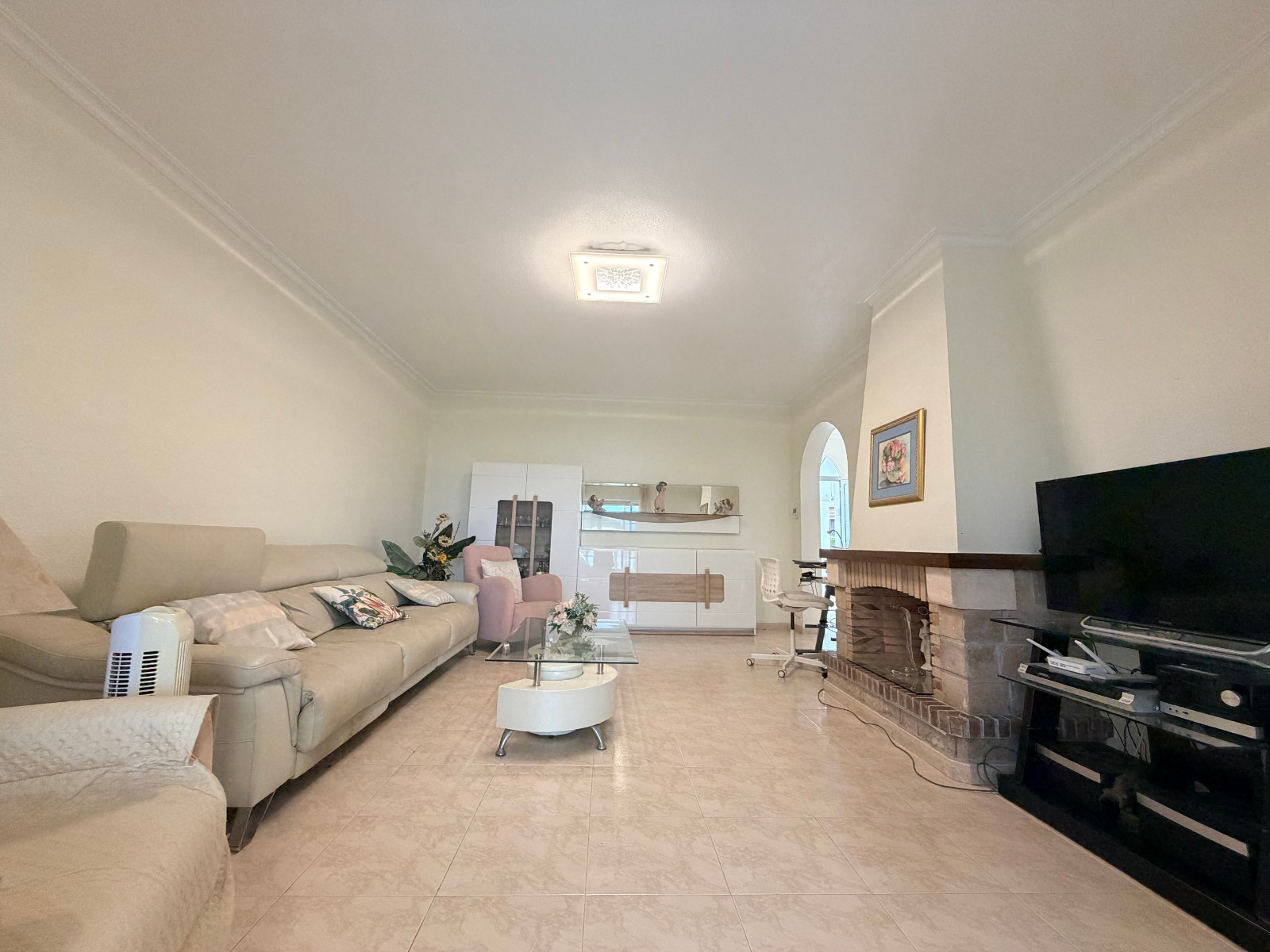 Resale - 5 Bedroom 3 Bathroom Villa in Ciudad Quesada - Ciudad Quesada  - Alicante