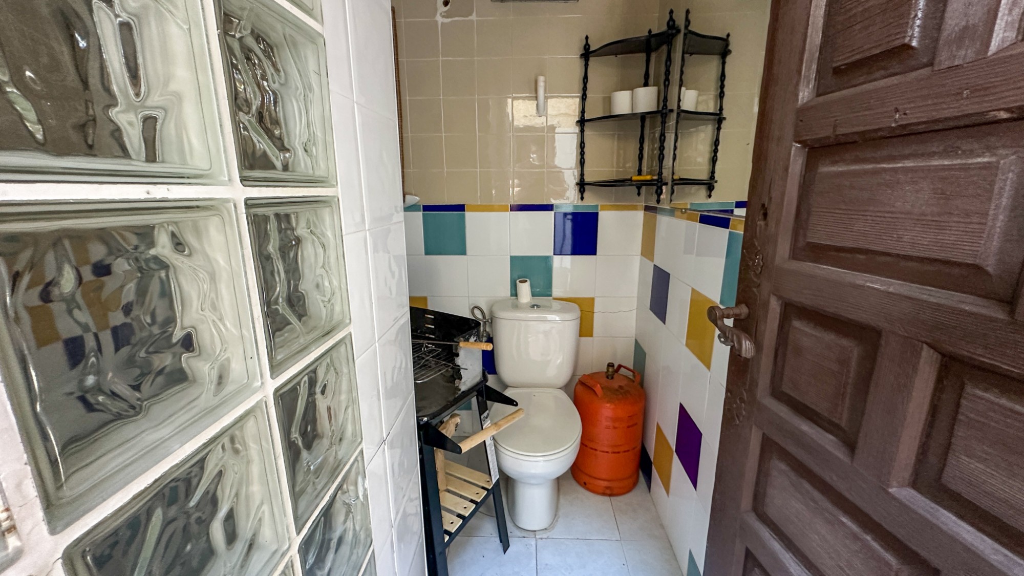Resale - 4 Bedroom 2 Bathroom Villa in Orihuela Costa - Punta Prima  - Alicante