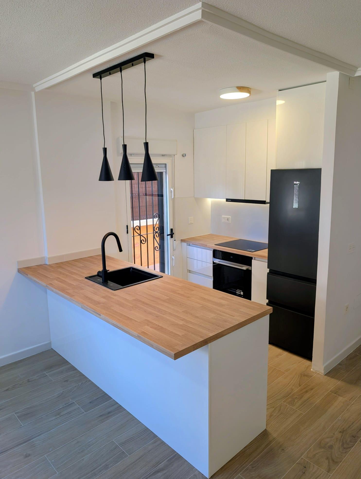Resale - 3 Bedroom 2 Bathroom Chalet in Orihuela Costa - Dream Hills  - Alicante