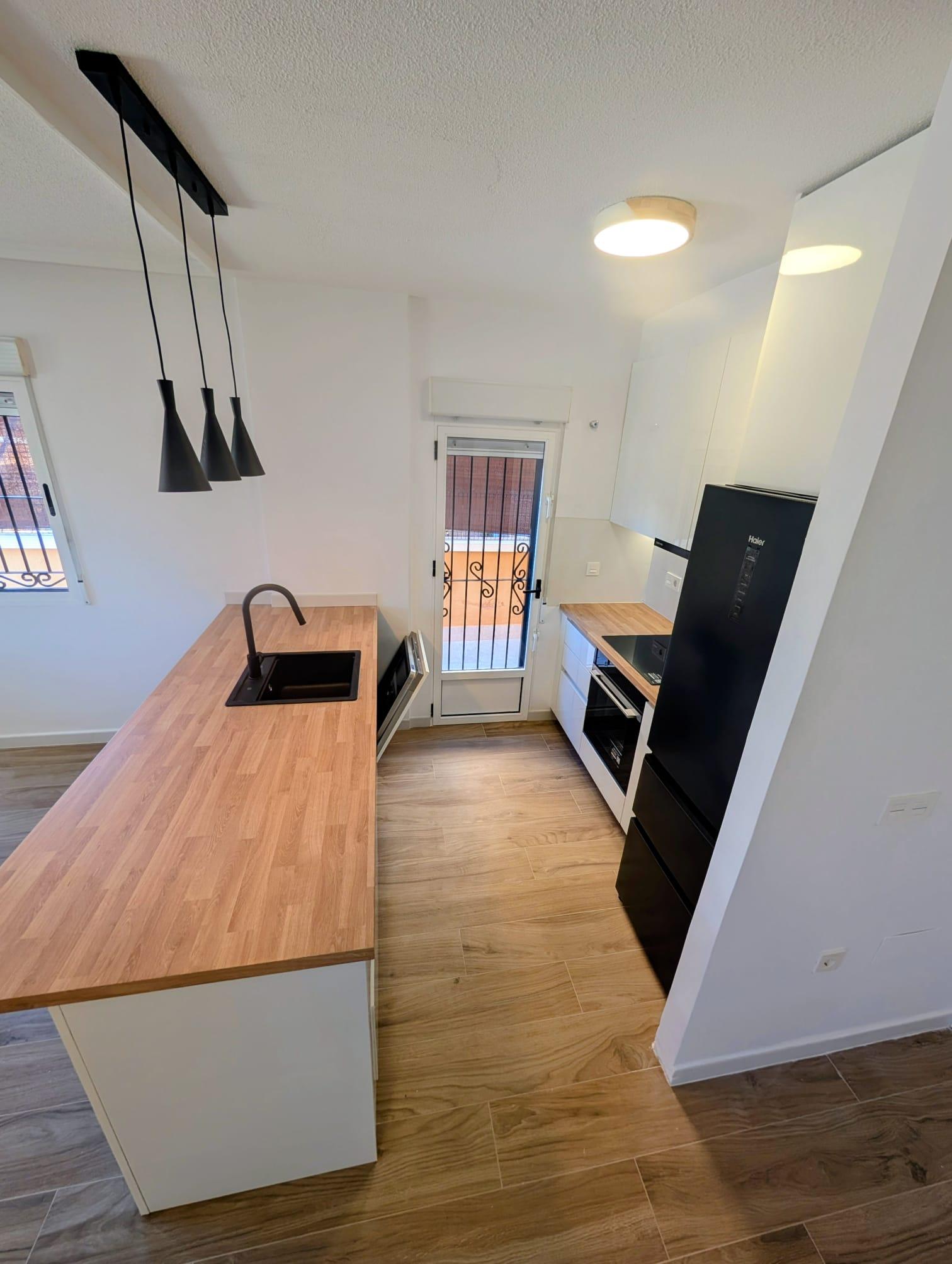 Resale - 3 Bedroom 2 Bathroom Chalet in Orihuela Costa - Dream Hills  - Alicante