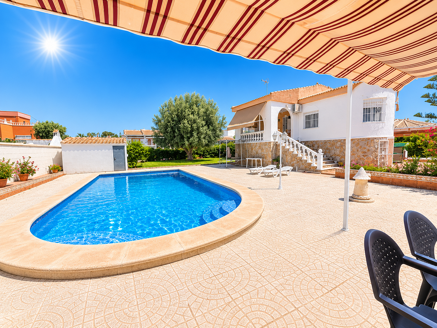 5 Bedroom 2 Bathroom Villa in Torrevieja