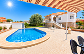 5 Bedroom 2 Bathroom Villa in Torrevieja