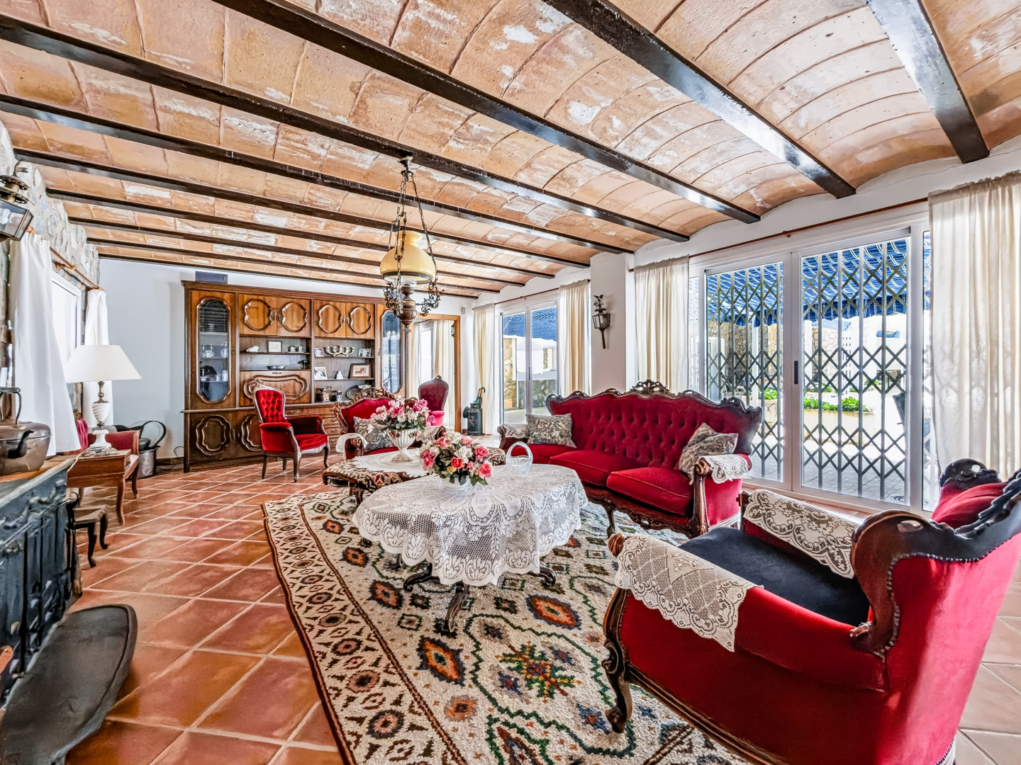 Resale - 6 Bed 4 Bath Villa with Pool and Large Plot with multiple garages in Fortuna  - calle baños 3 - Murcia