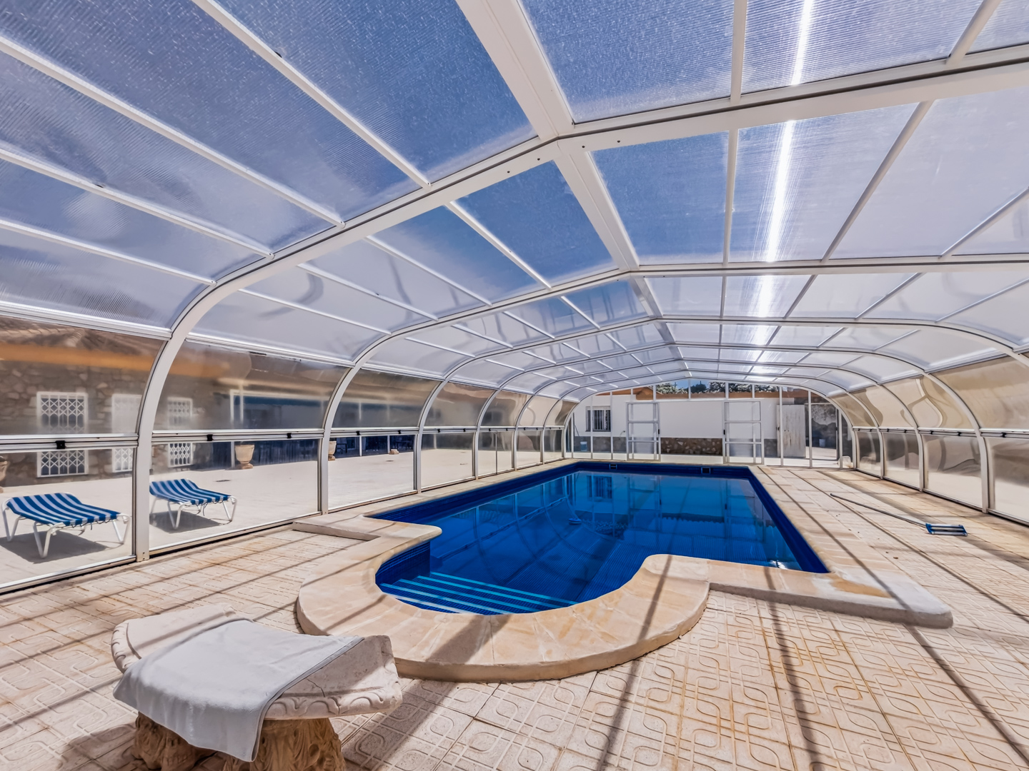 Resale - 6 Bed 4 Bath Villa with Pool and Large Plot with multiple garages in Fortuna  - calle baños 3 - Murcia